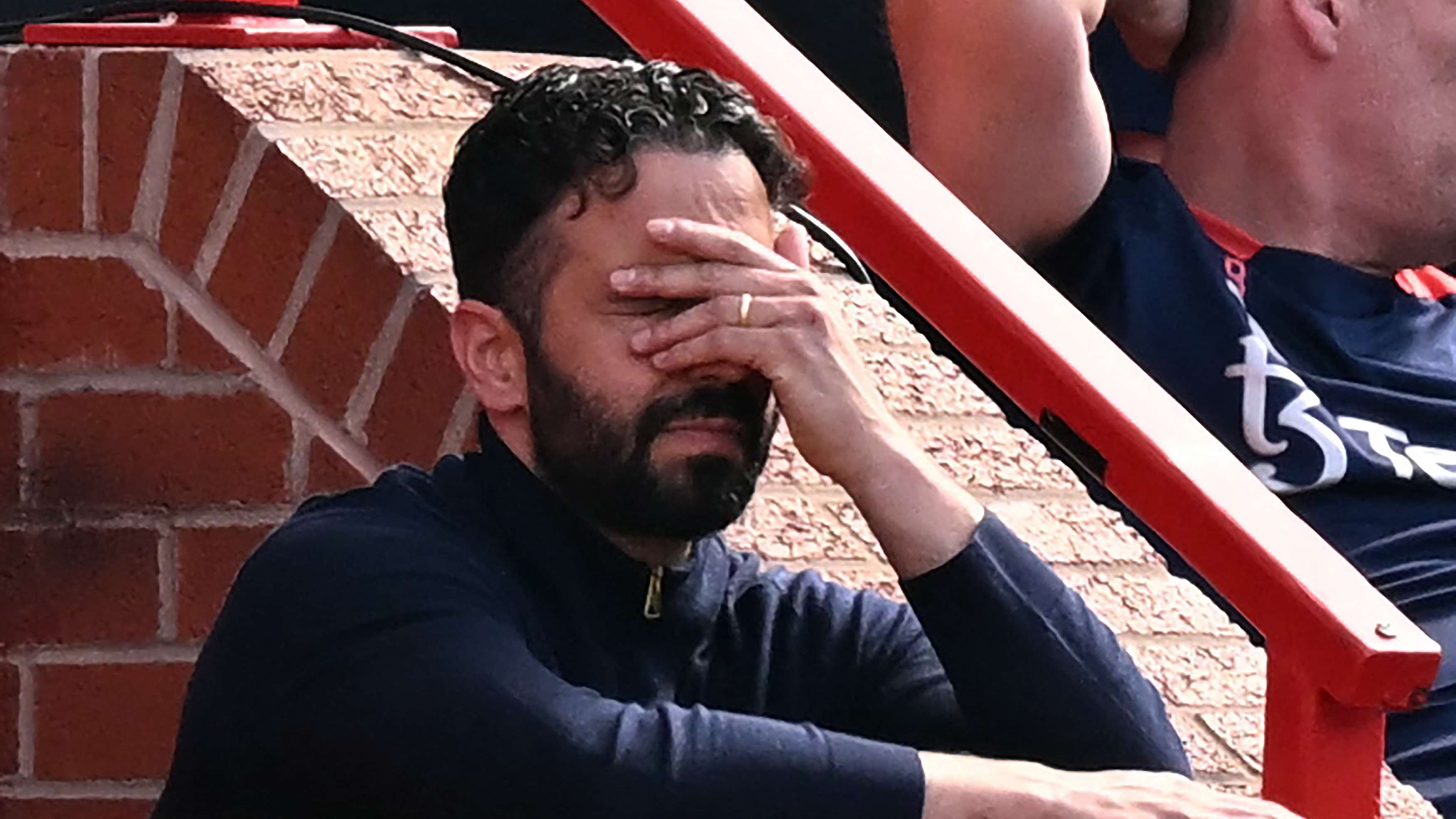 Angry Amorim urges Man Utd to 'give space to different people'  