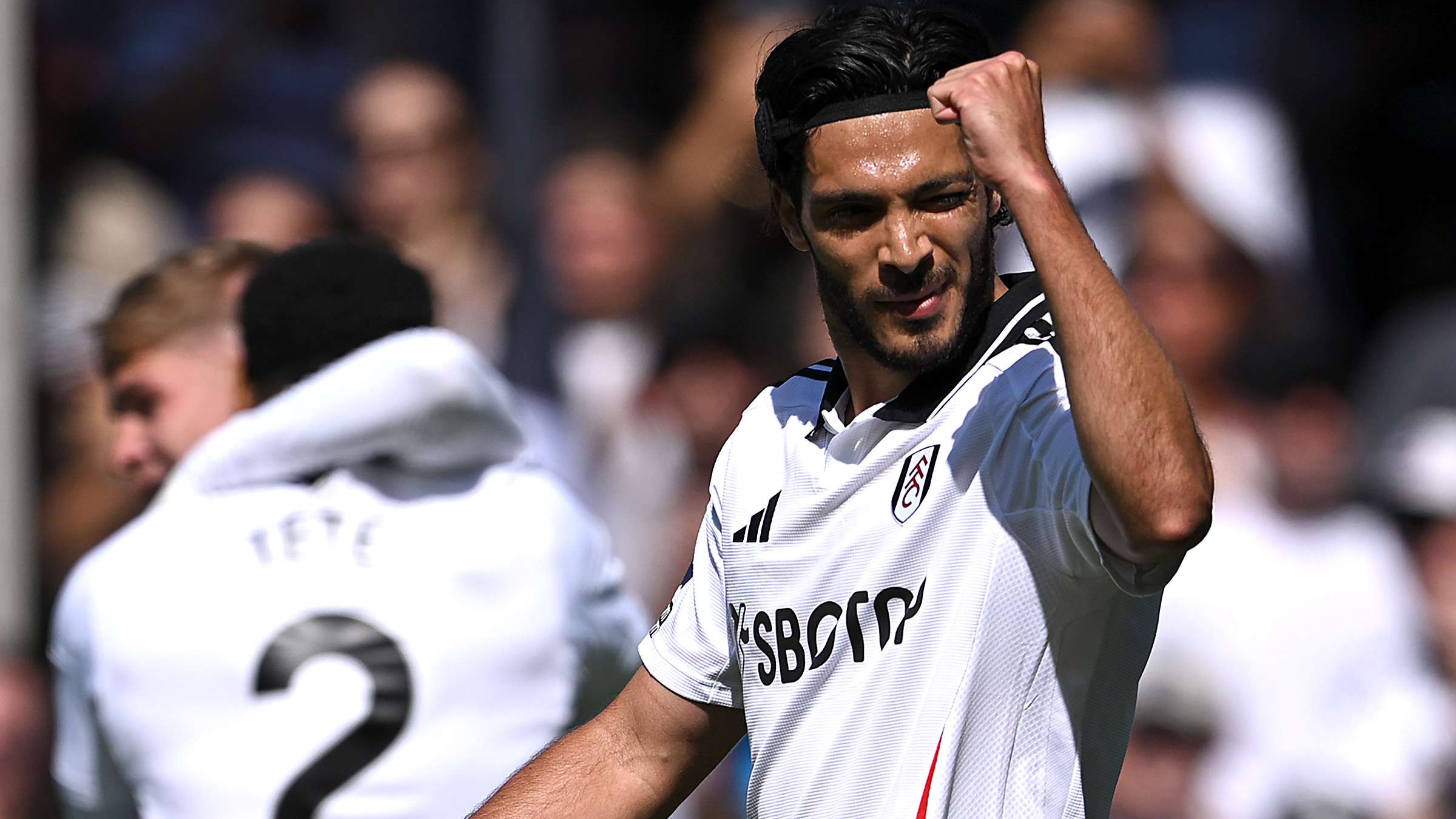Jiménez extends Fulham contract until 2026 after standout season  
