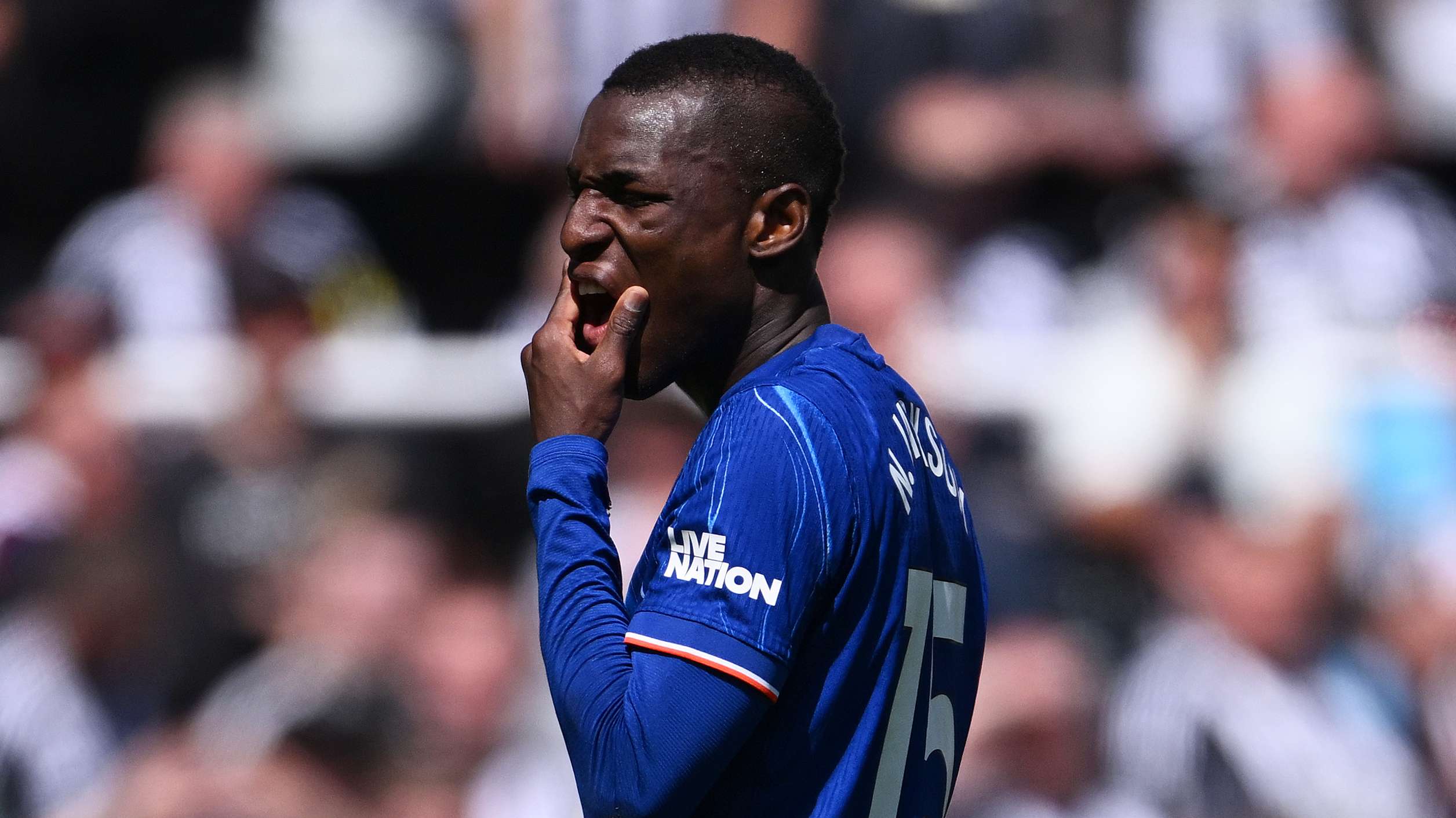 'Utter sh*te' - Chelsea told to sell Jackson after red card  