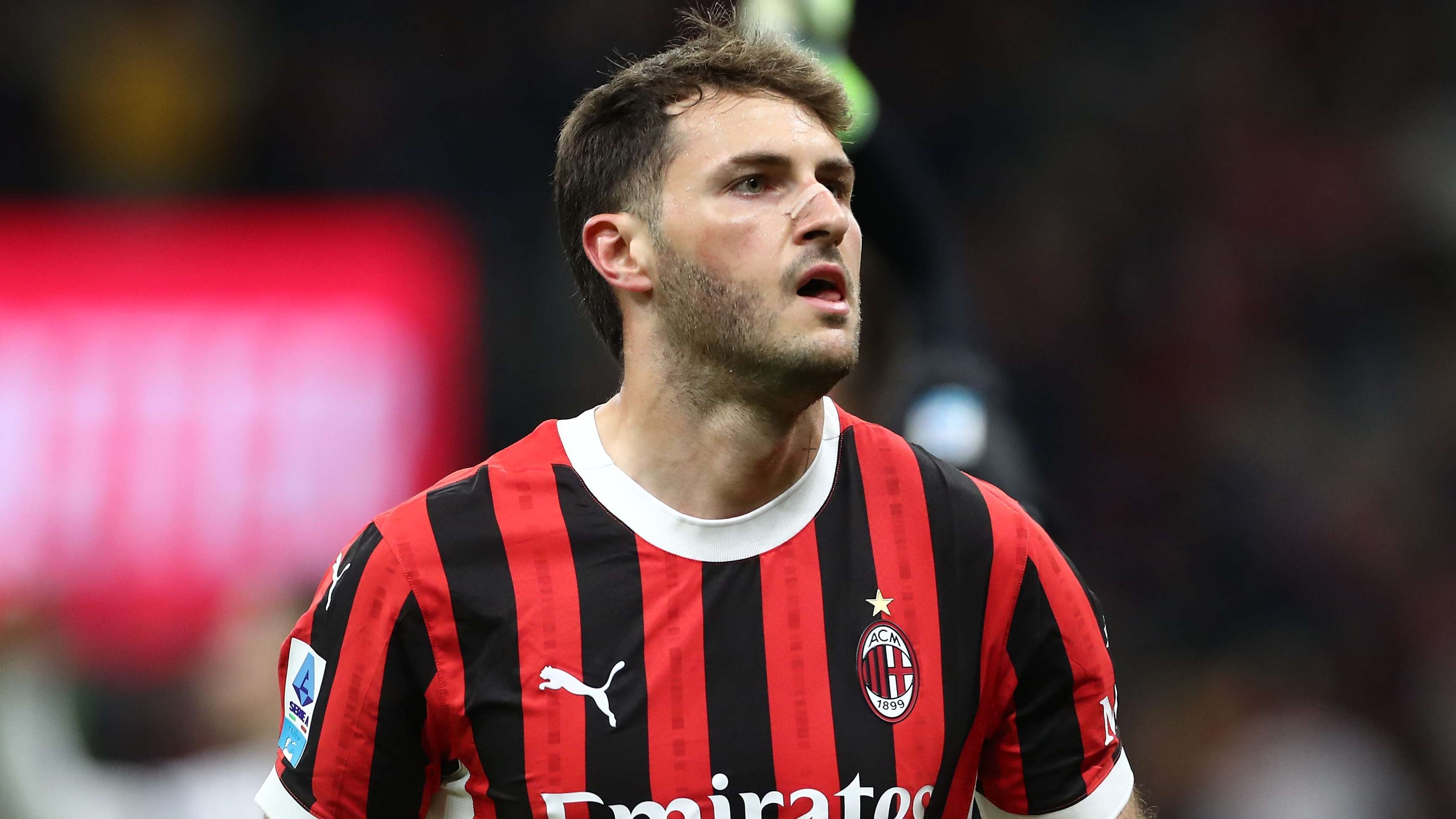 Gomez criticizes Gimenez for mirroring Milan’s disappointing form  