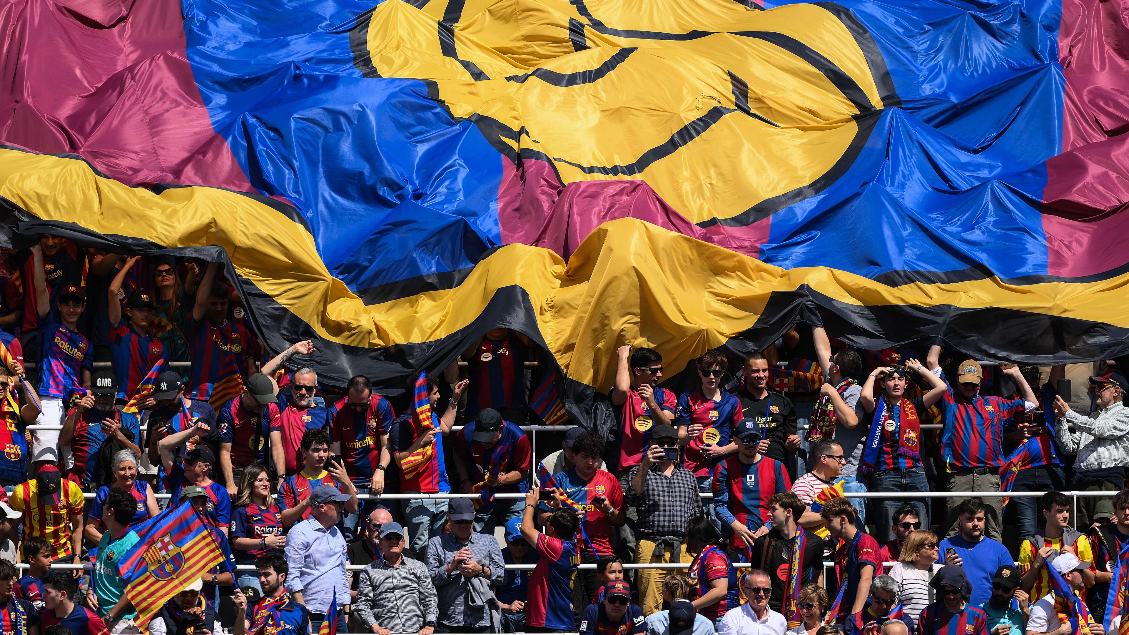 Barcelona smash matchday revenue record in El Clasico win  