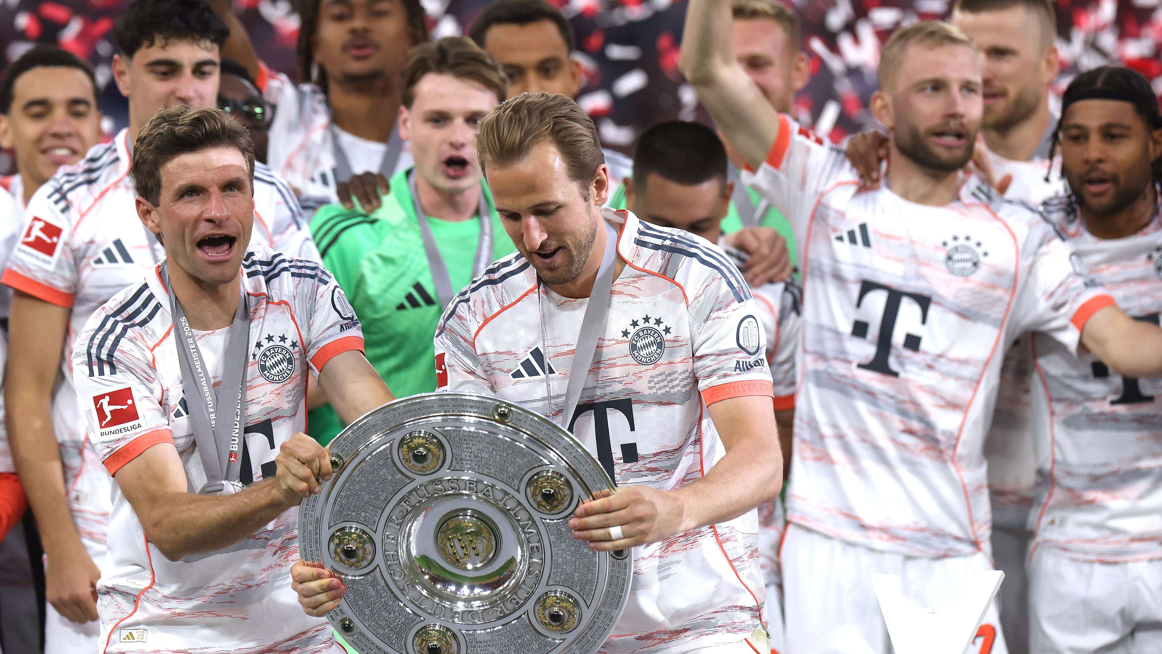 'Catastrophic' - Kane & Bayern stars slammed for Ibiza party  