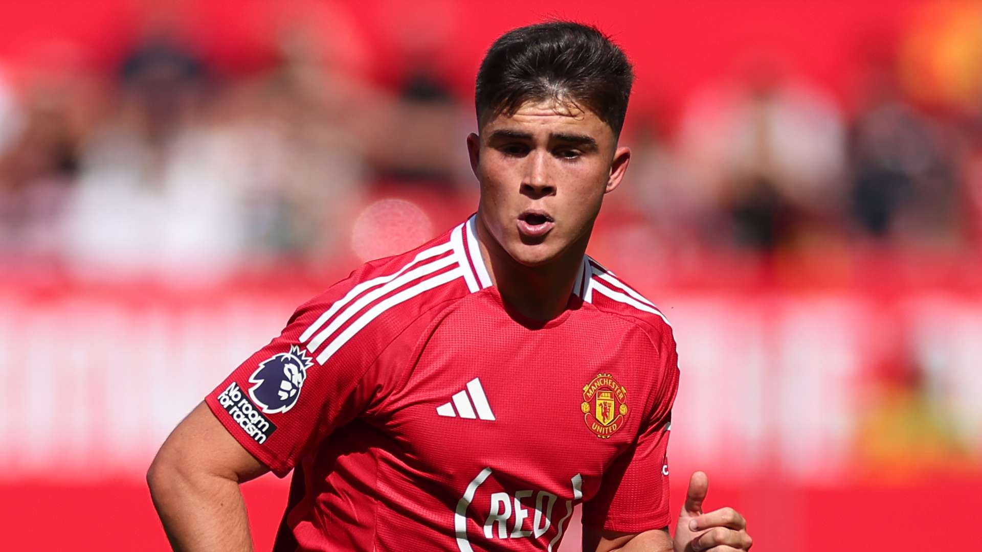 Amass aims to prove himself as good player and person at Man Utd  