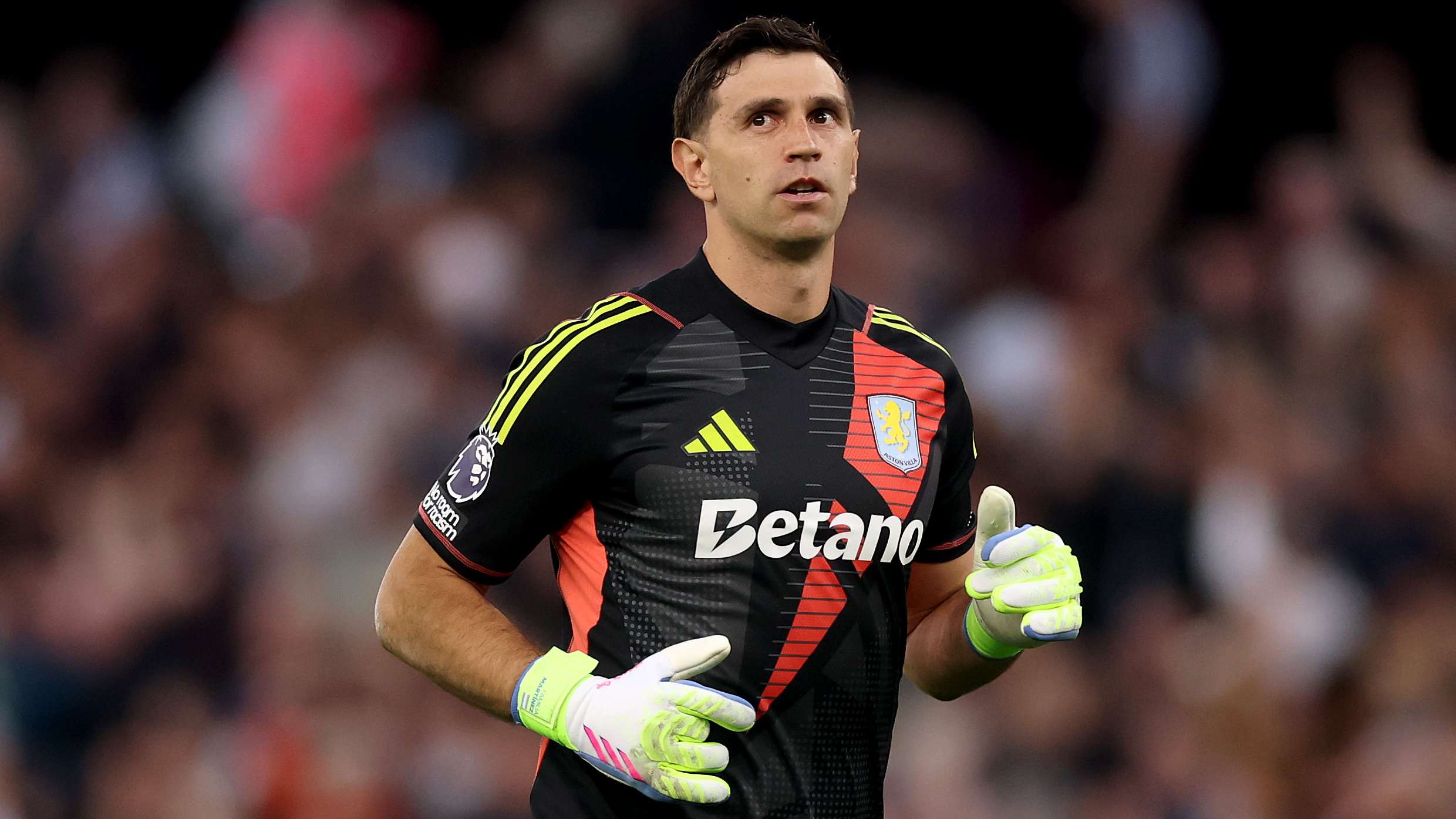 Martinez offered to Man Utd and Barcelona as Aston Villa exit looms  