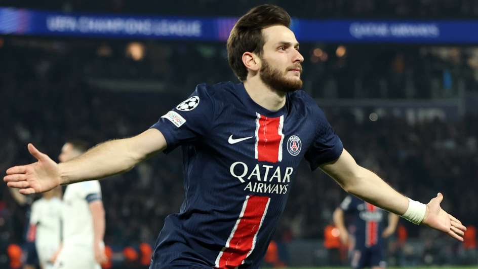 Arsenal snubbed Kvaratskhelia in 2022 to buy £3.5m flop  