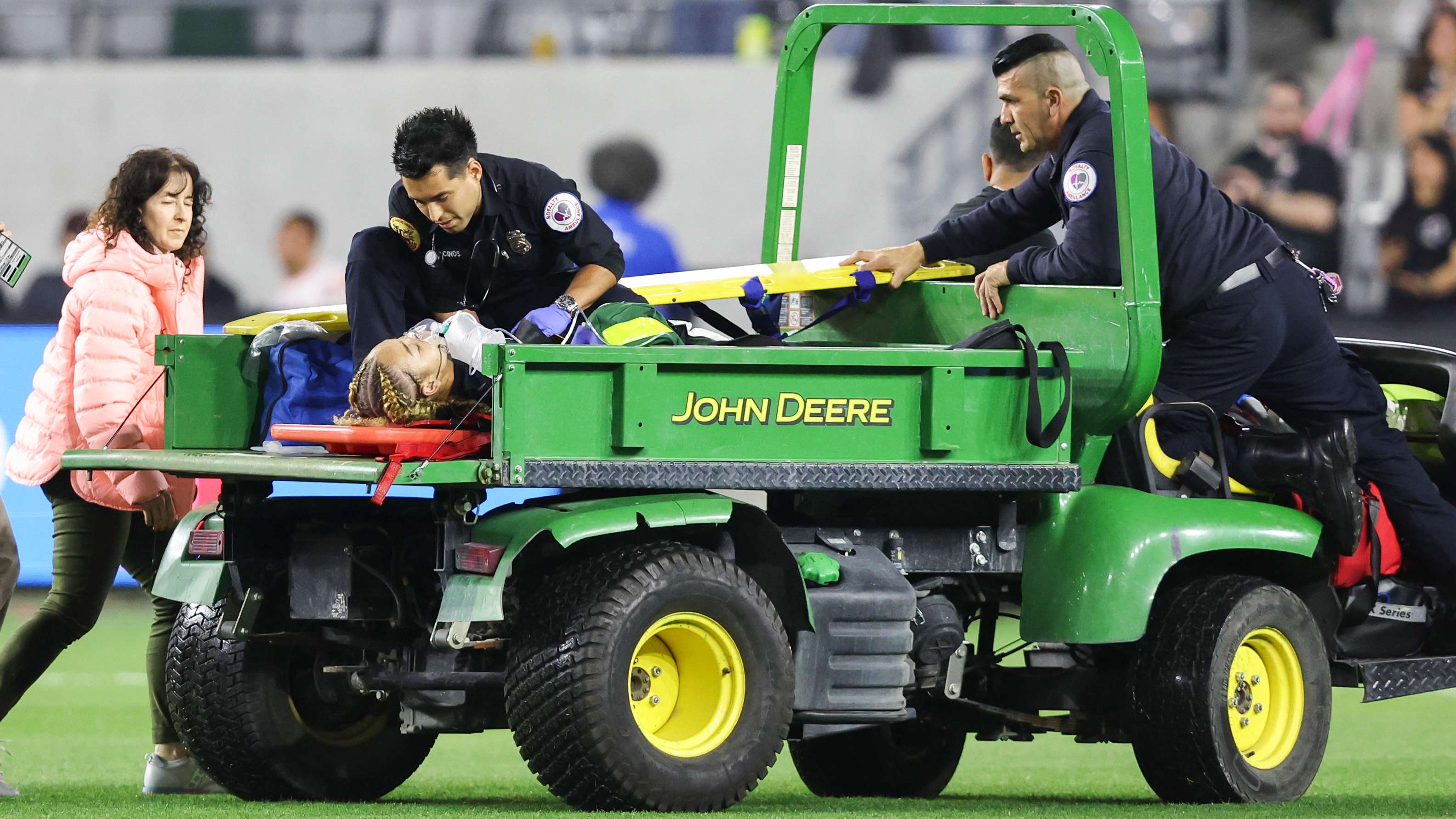 Angel City's Savy King 'responsive' after being stretchered off  