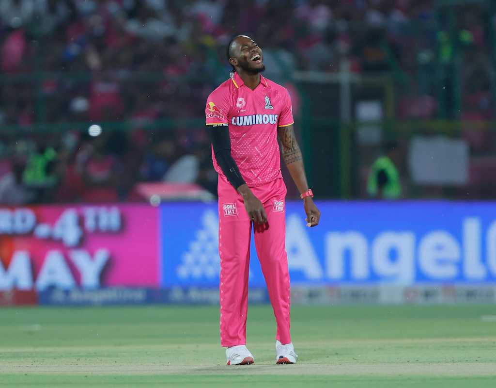 Archer's night of frustration mirrors RR's campaign  