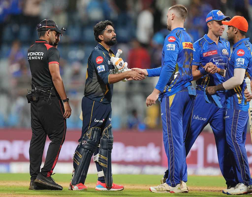 GT clinch rain-hit thriller off last ball to go to the top  