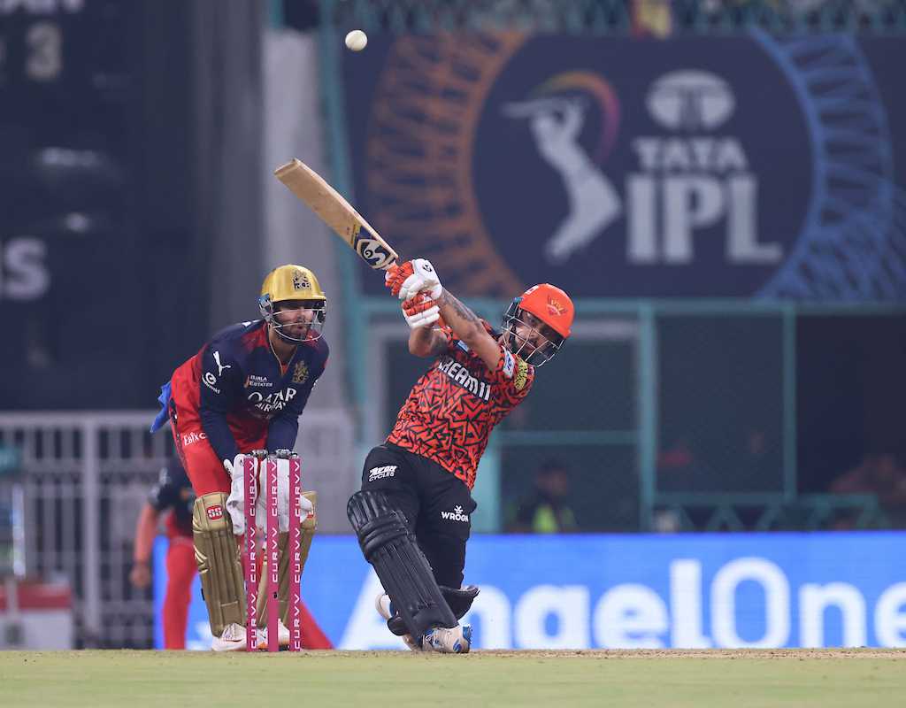 Ishan Kishan, Eshan Malinga dent RCB's top-two hopes  