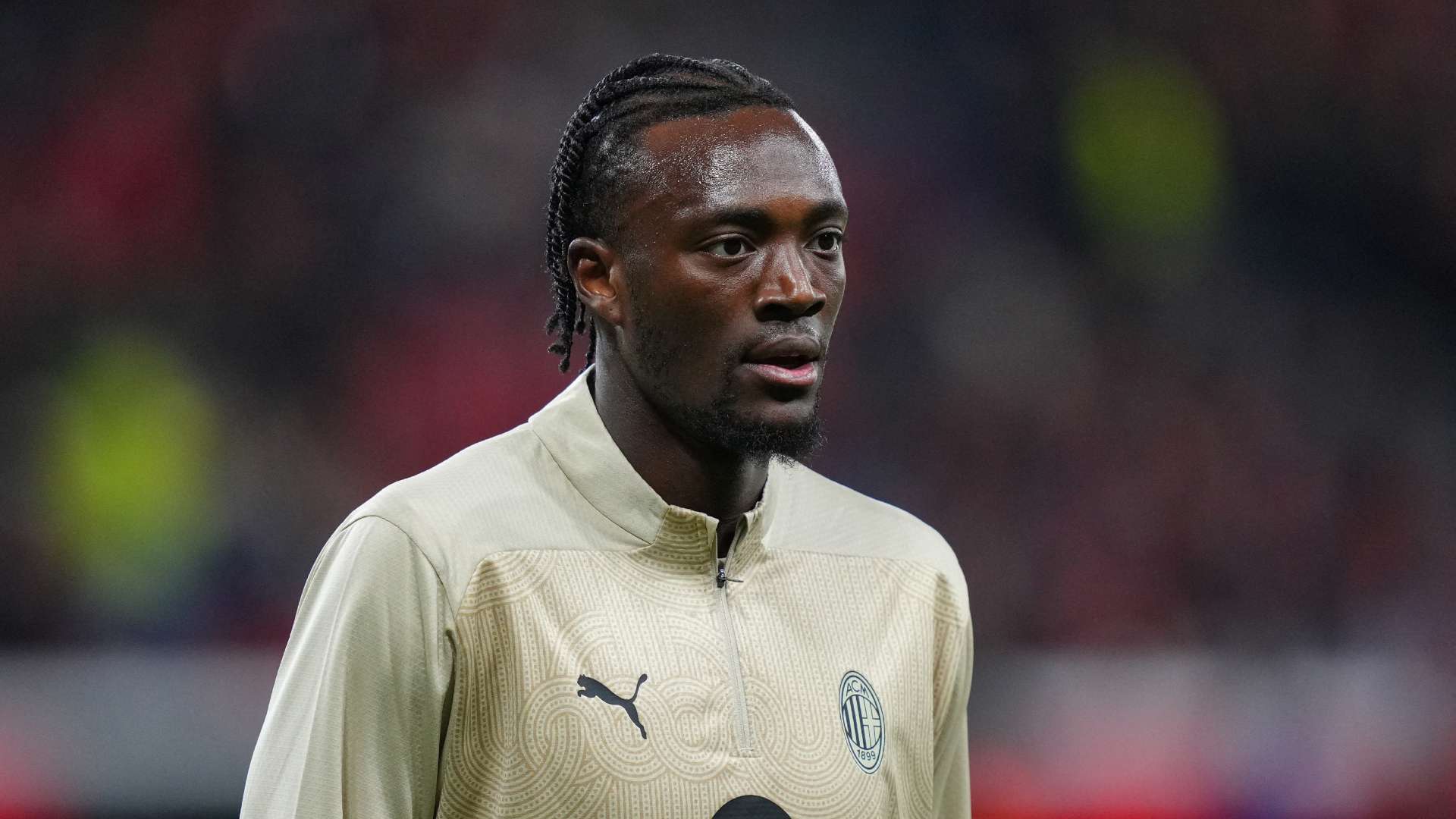 Abraham left in limbo as AC Milan decide to send him back to Roma  