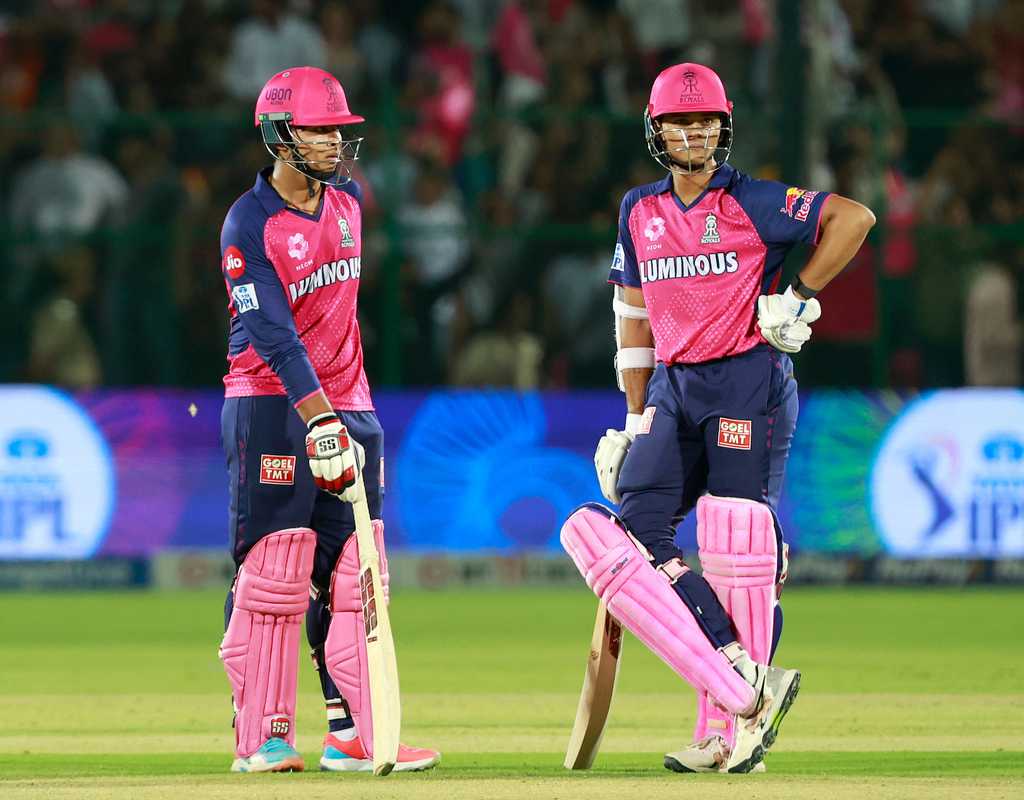 Pumped up RR aim to sully MI's dream run  