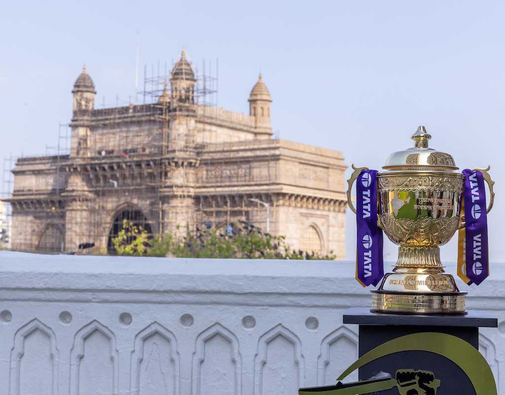 IPL 2025 suspended for a week amid heightened Indo-Pak tension   IPL 2025 suspended for a week amid heightened Indo-Pak tension