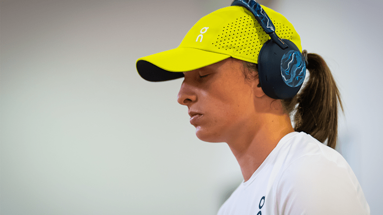 Rome: Peyton Stearns doesn’t regret tweeting through coaching switch  