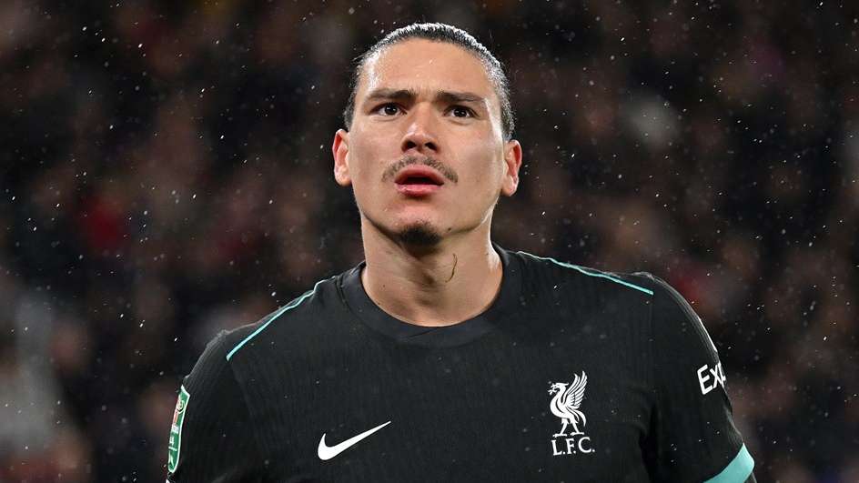 Nunez hit with transfer blow despite being manager's top target  