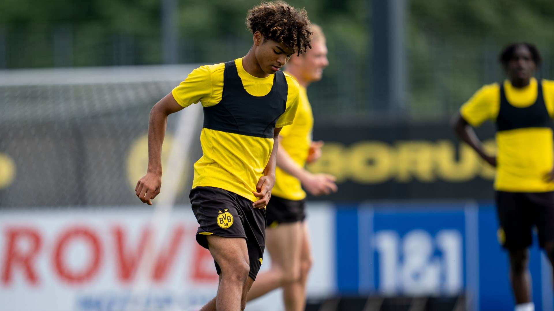'Lot of potential' - BVB's Anton on USMNT prospect Albert  
