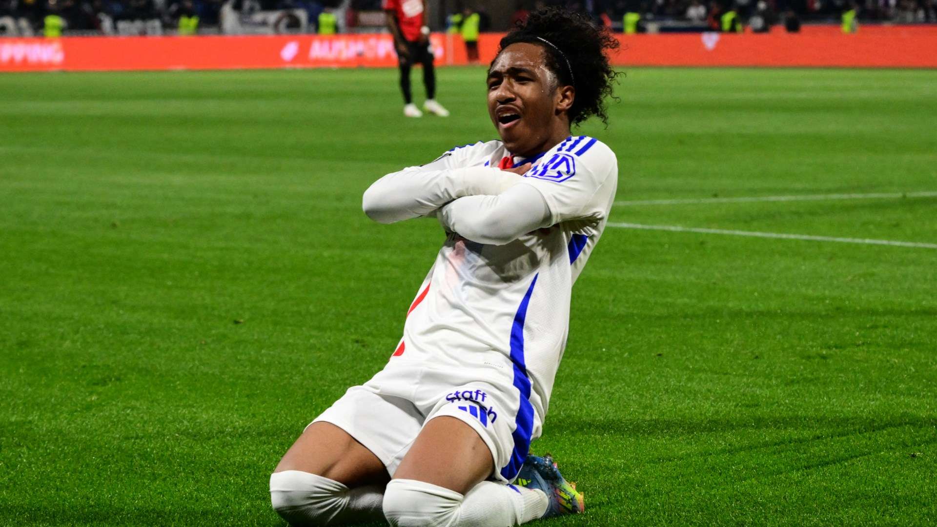 Liverpool & Chelsea-linked Fofana spotted training in Rashford shirt  