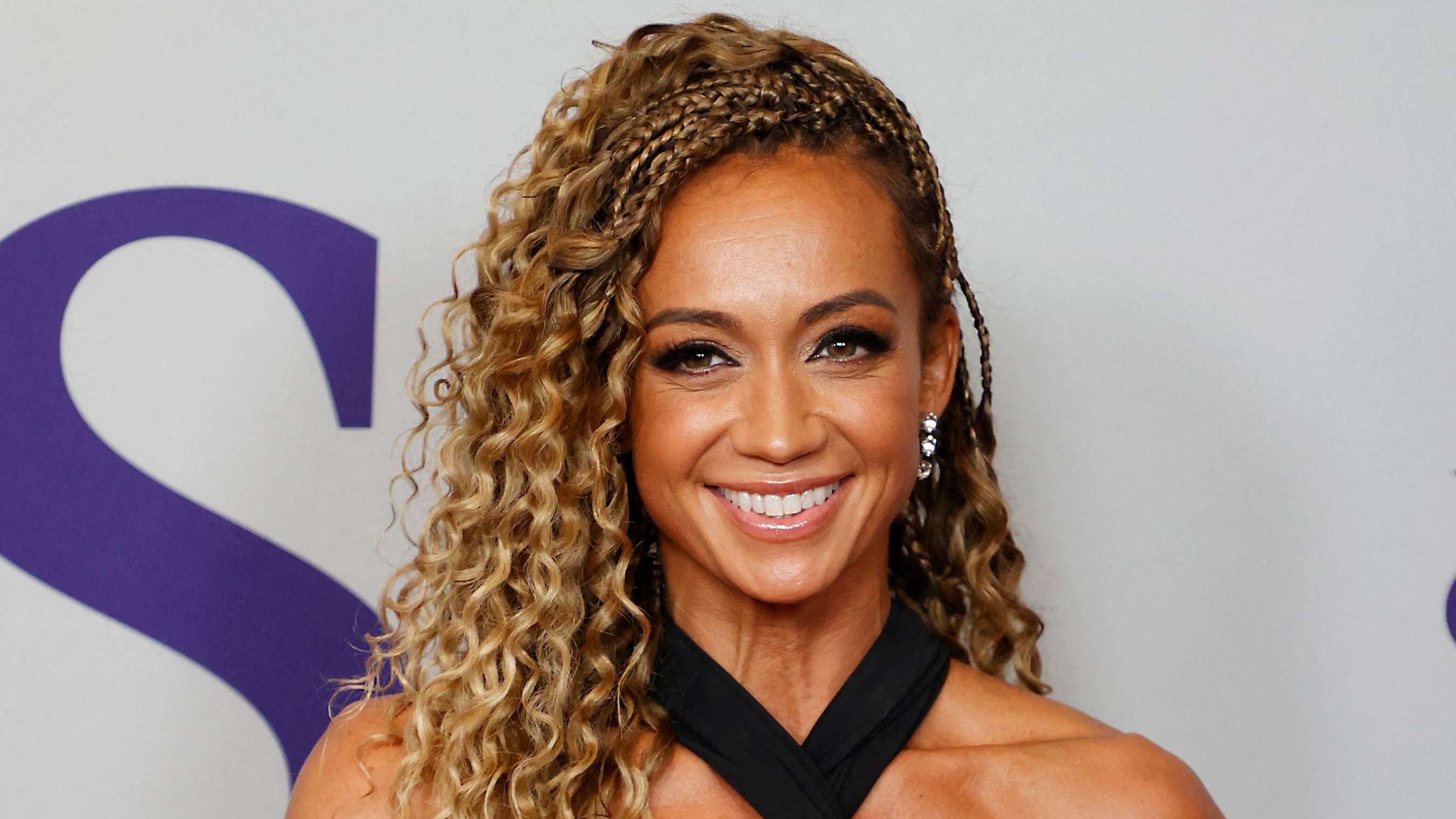 📽️ | Kate Scott's hilarious CL final disappearing act  