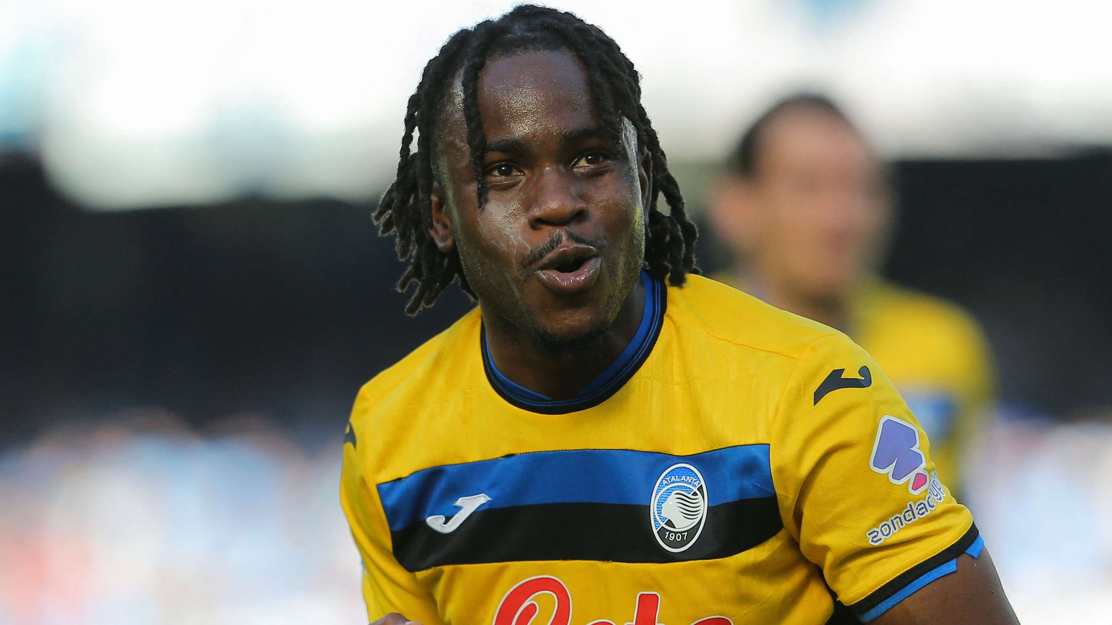 Arsenal make new approach for €50m Lookman  