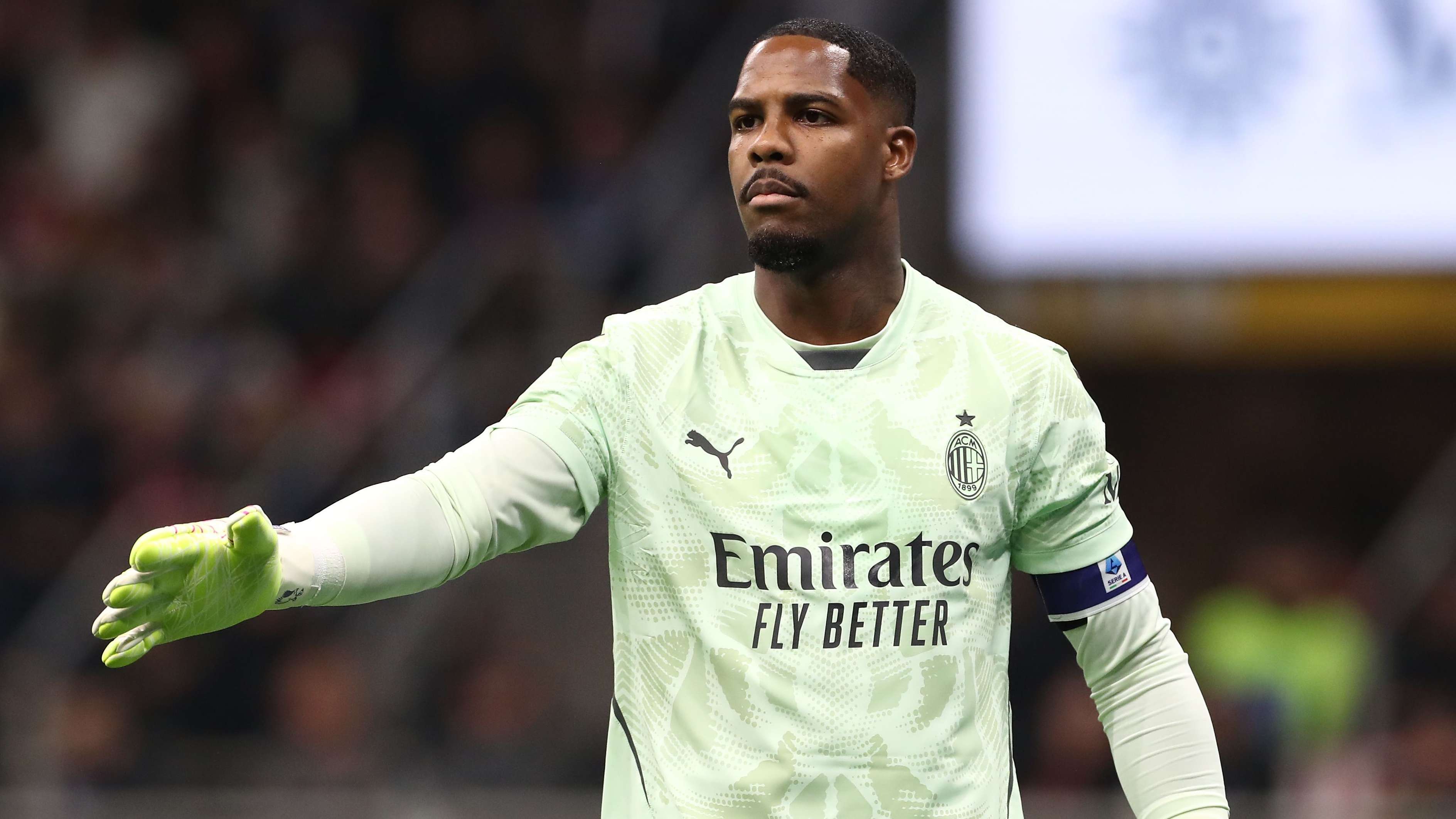 Chelsea increase offer for Maignan to sign him in time for CWC  