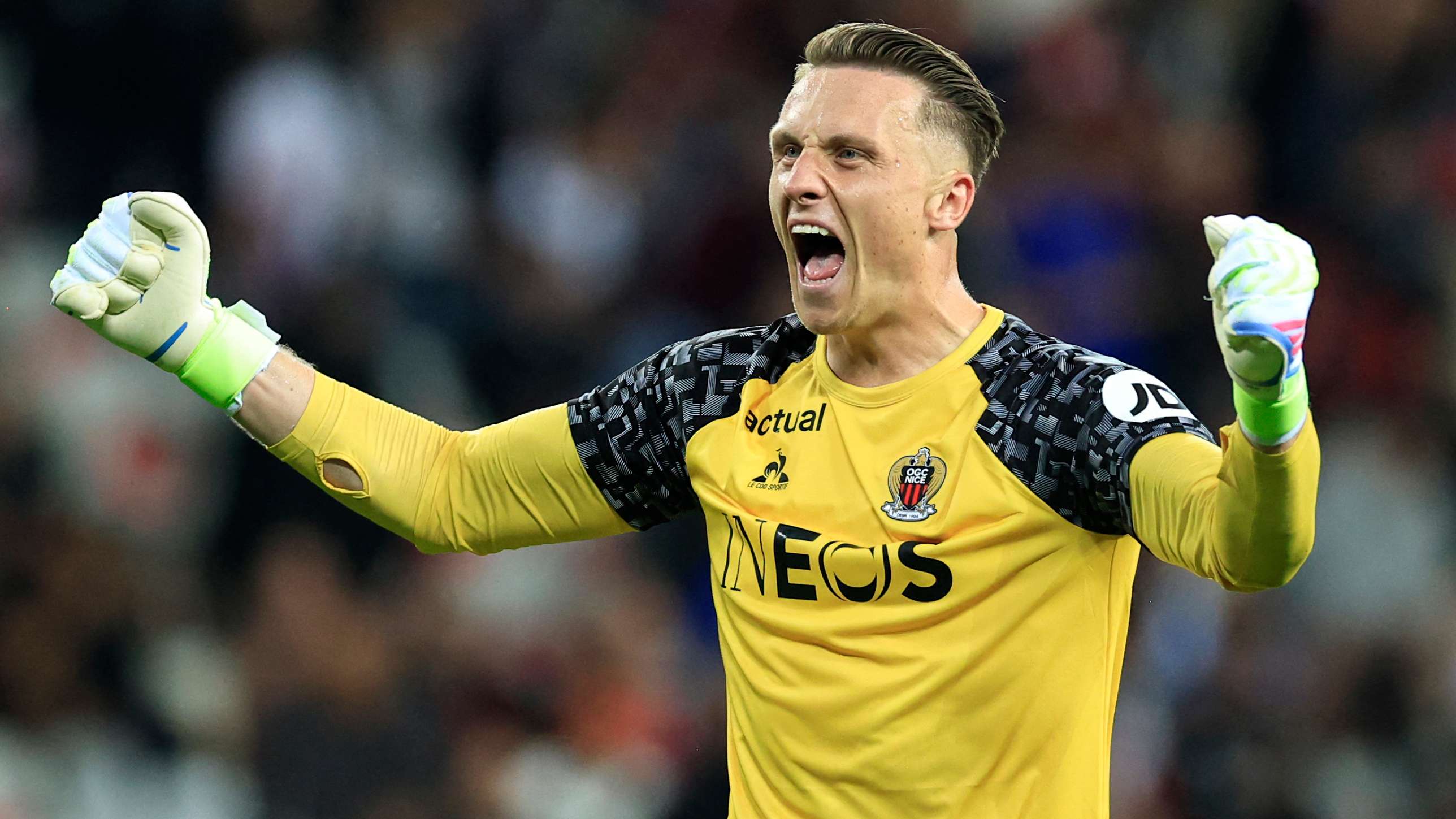 Man Utd shortlist Nice star as Onana alternative  