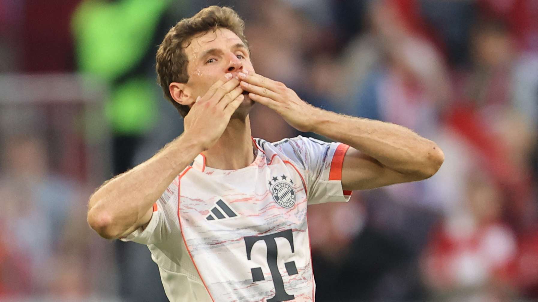 'You'll know before me' - Muller's cheeky dig over possible MLS move  