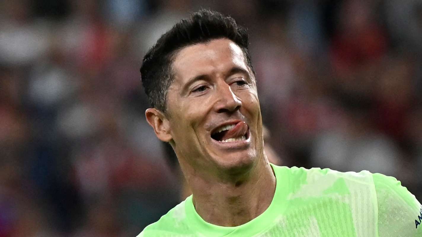 Irreplaceable? Lewandowski says Barca will struggle to replace him  