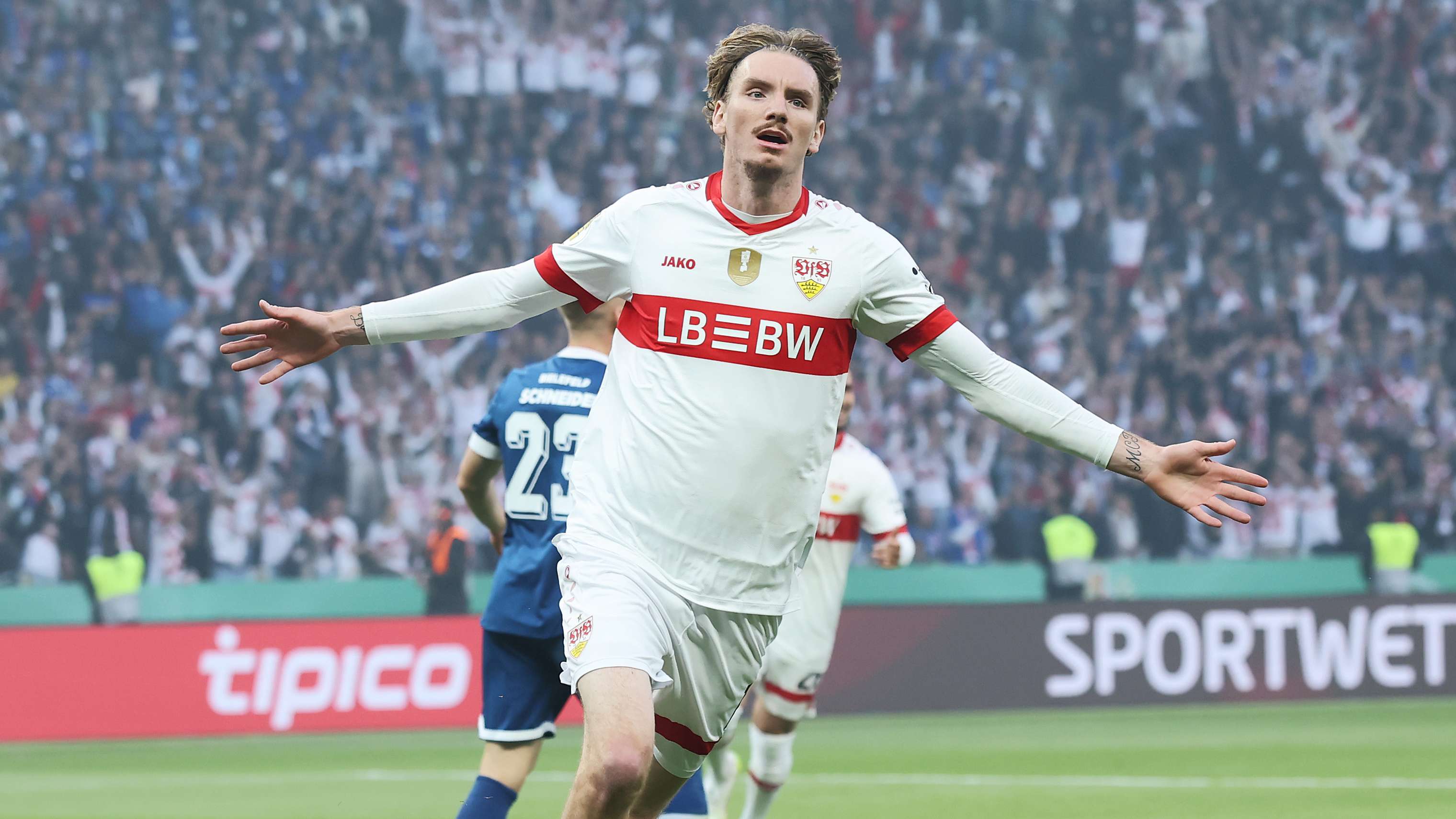 'Far from over' - Stuttgart shut down Bayern bid for Woltemade  