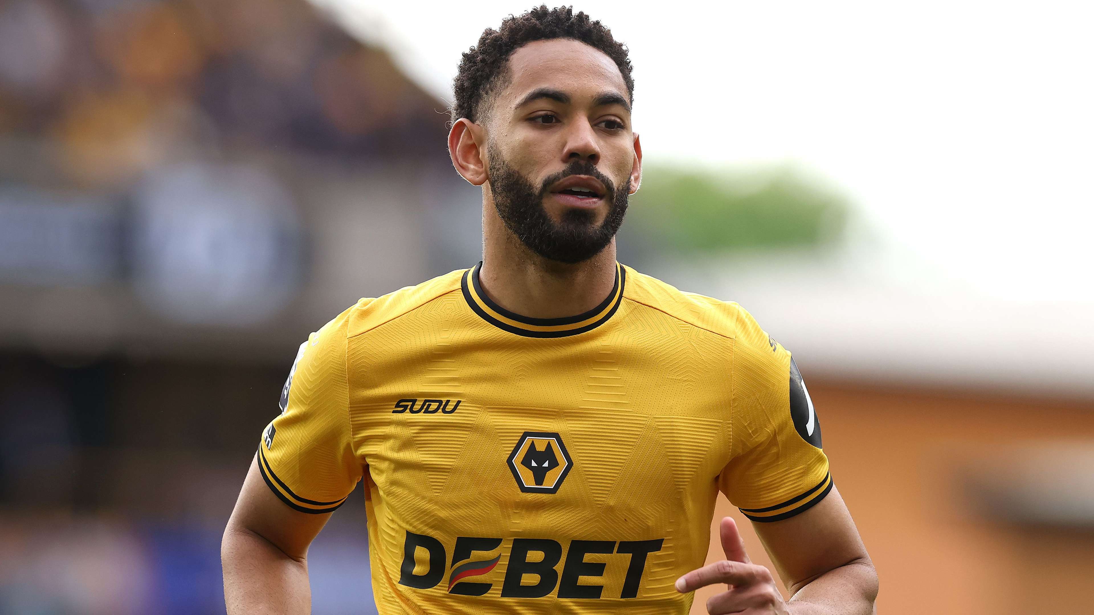 Cunha spotted with pregnant wife at Manchester hotel  