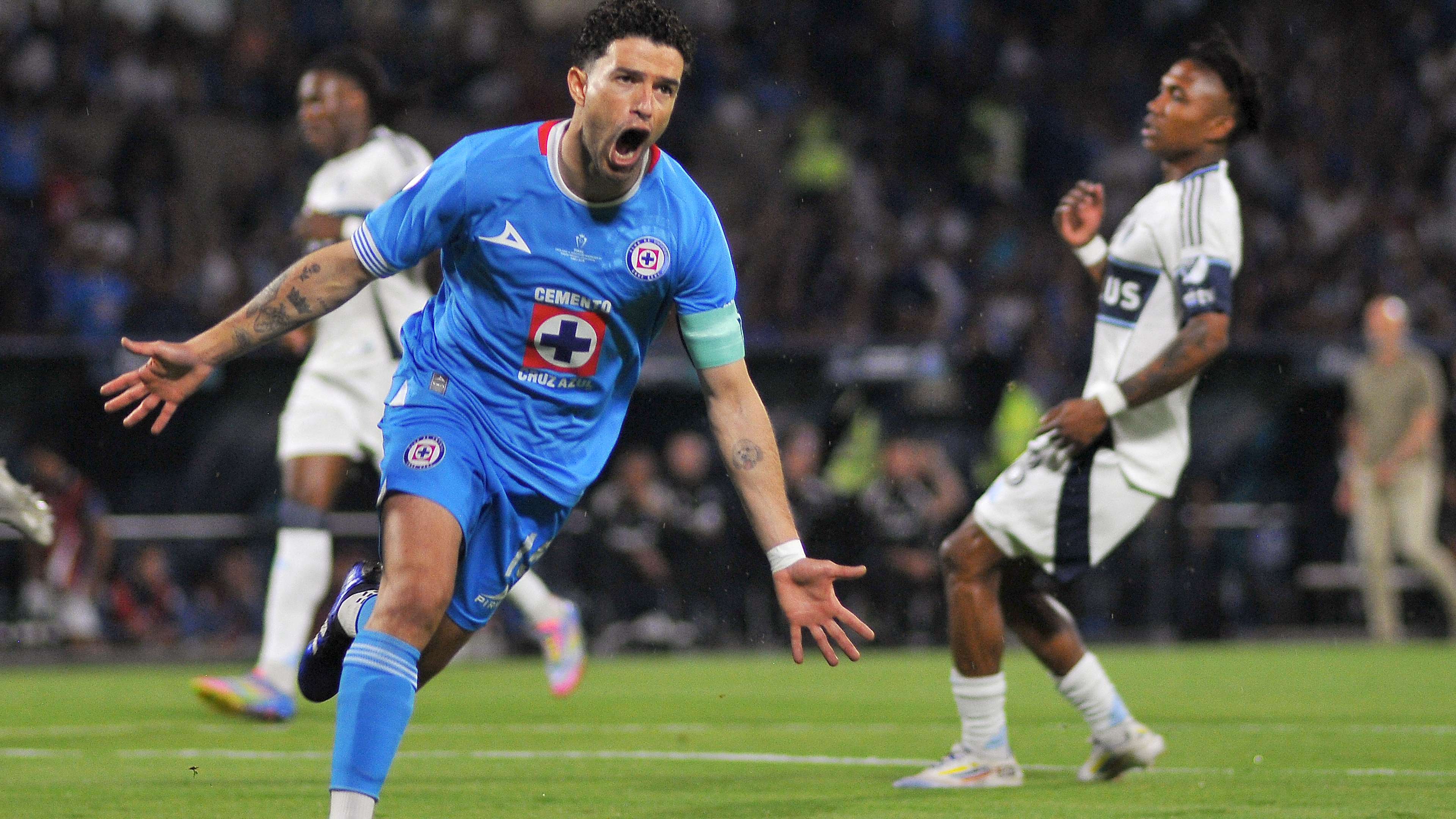 Gomez criticizes Vancouver's tactics in lopsided 5-0 loss  