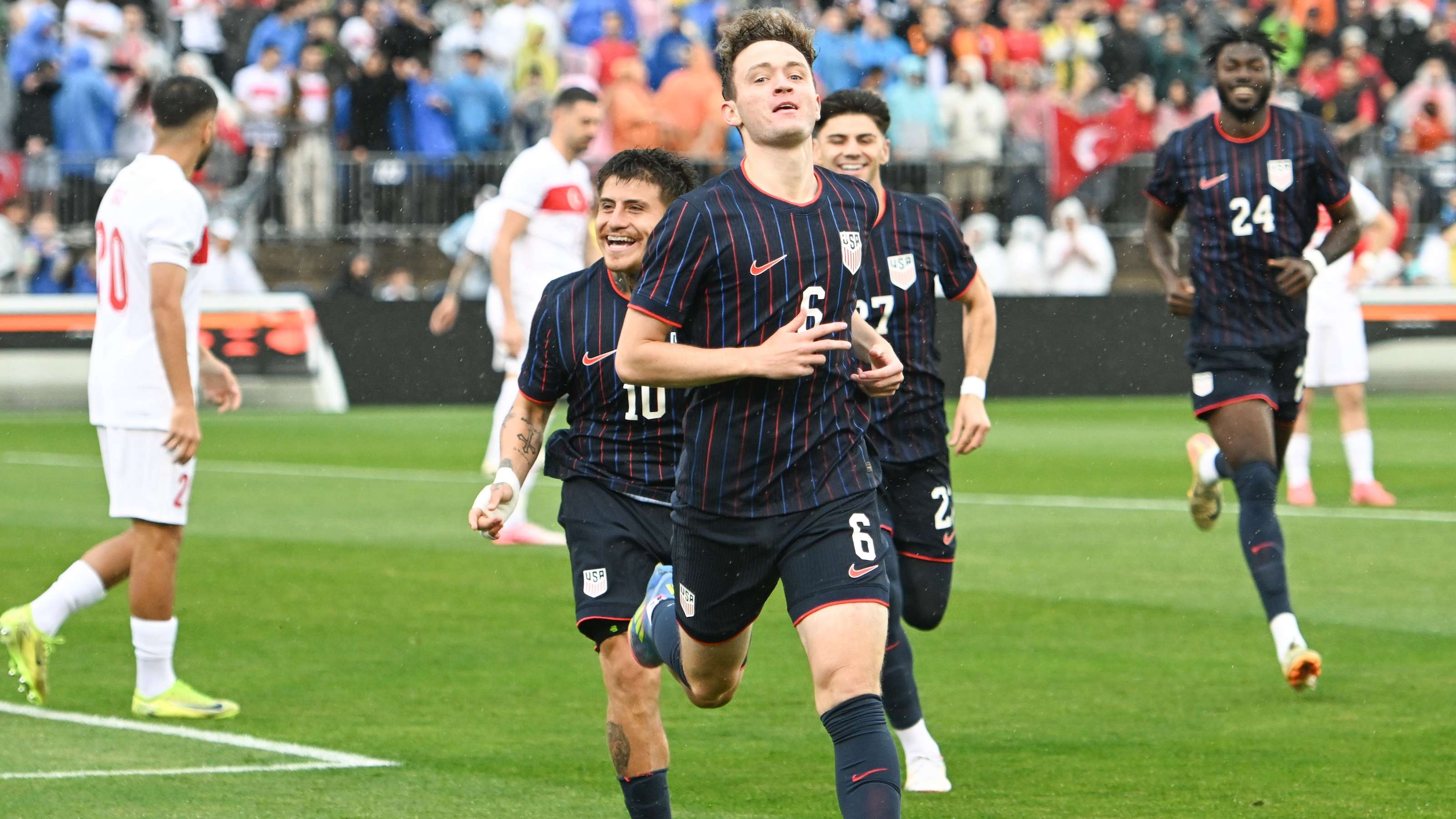 WATCH: McGlynn hits long-range blast for USMNT vs Turkey  