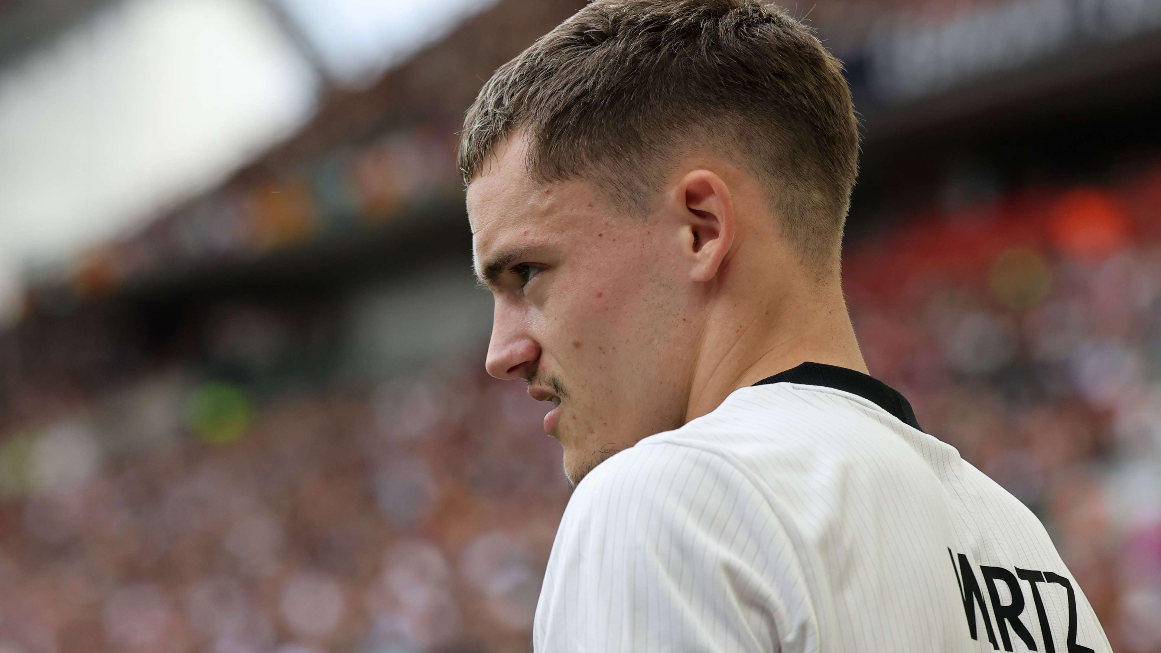 Klopp warns Wirtz has target on back after £116m Liverpool move  