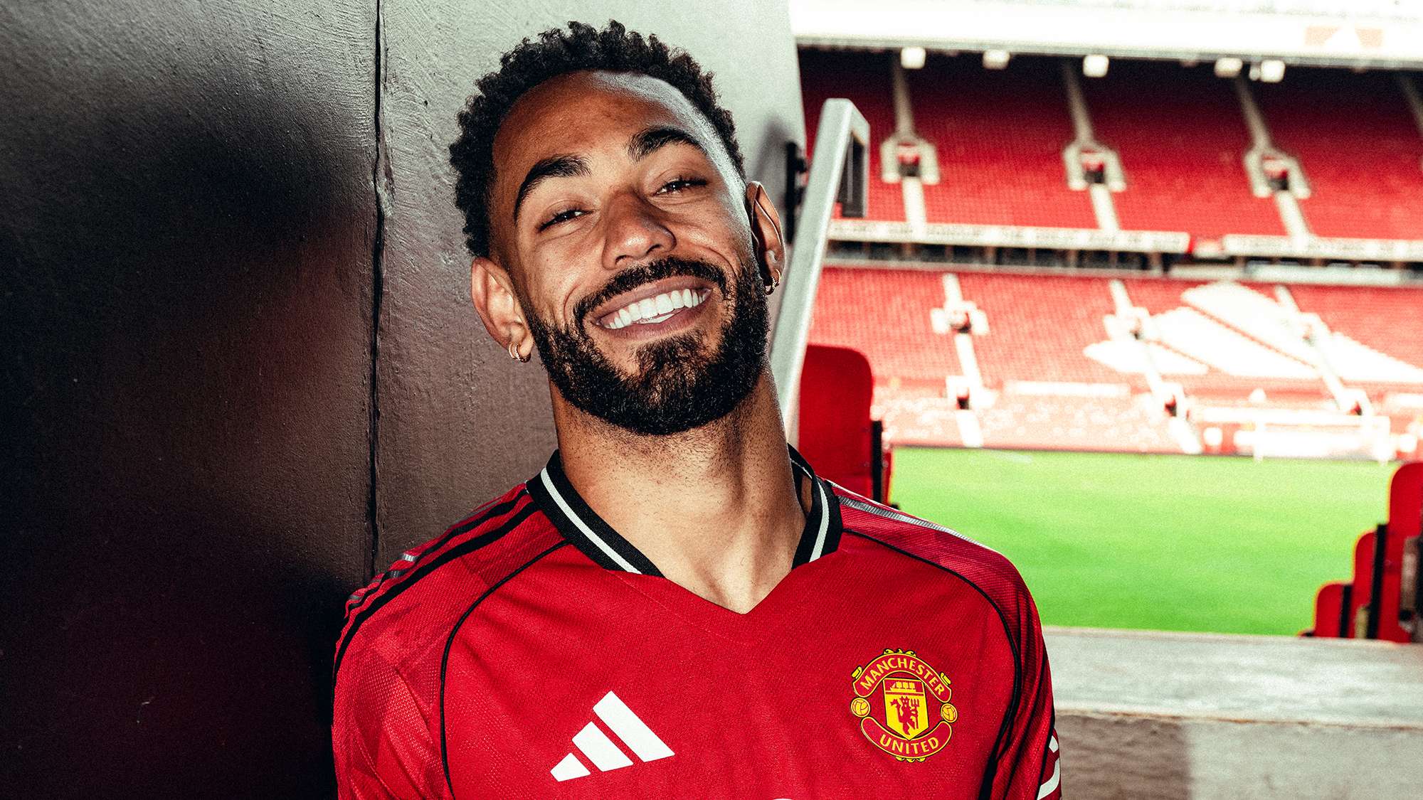 Man Utd complete £62.5m Cunha transfer on five-year contract  