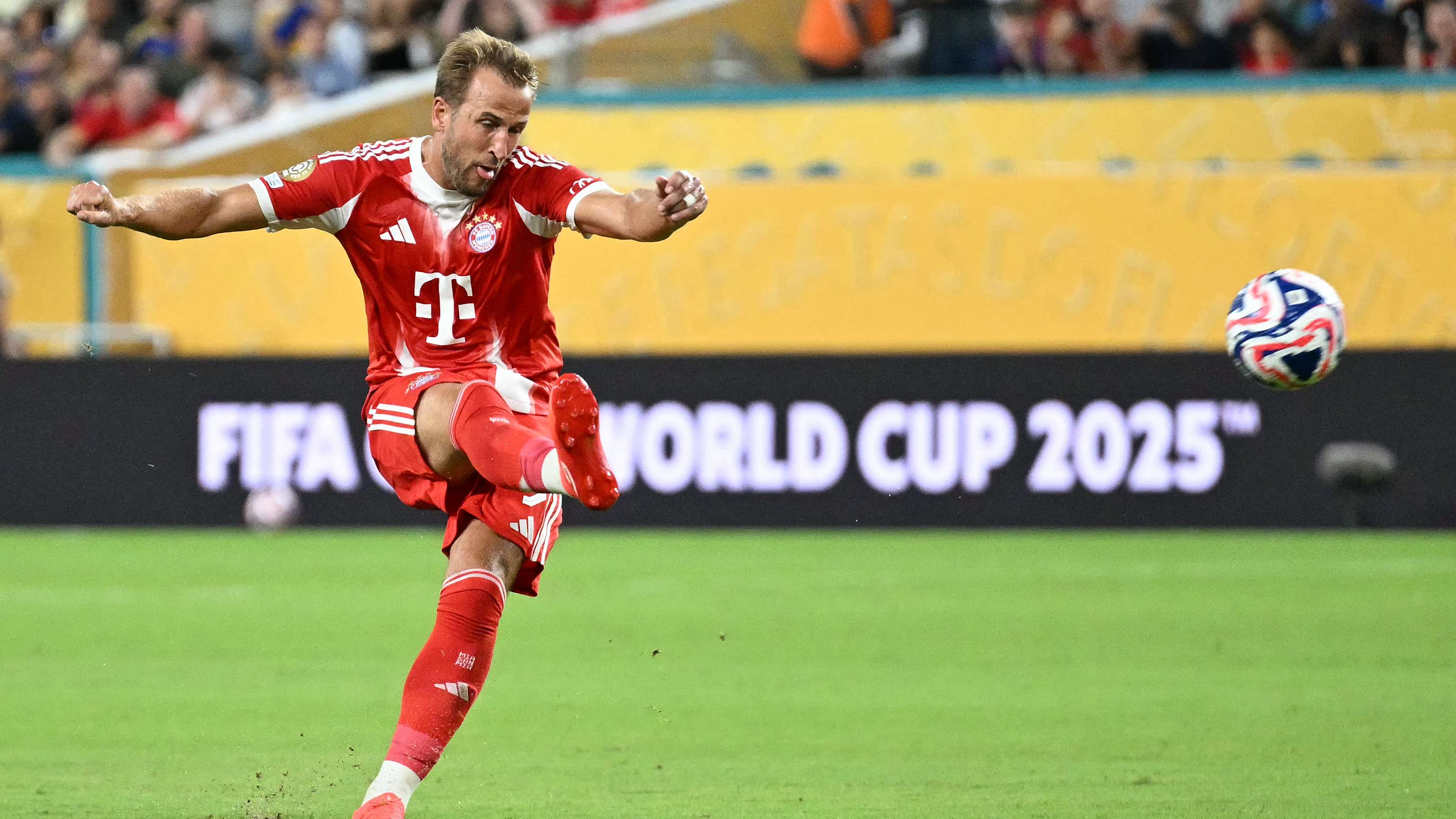 Kane, Olise team up to push Bayern past Boca in thriller  