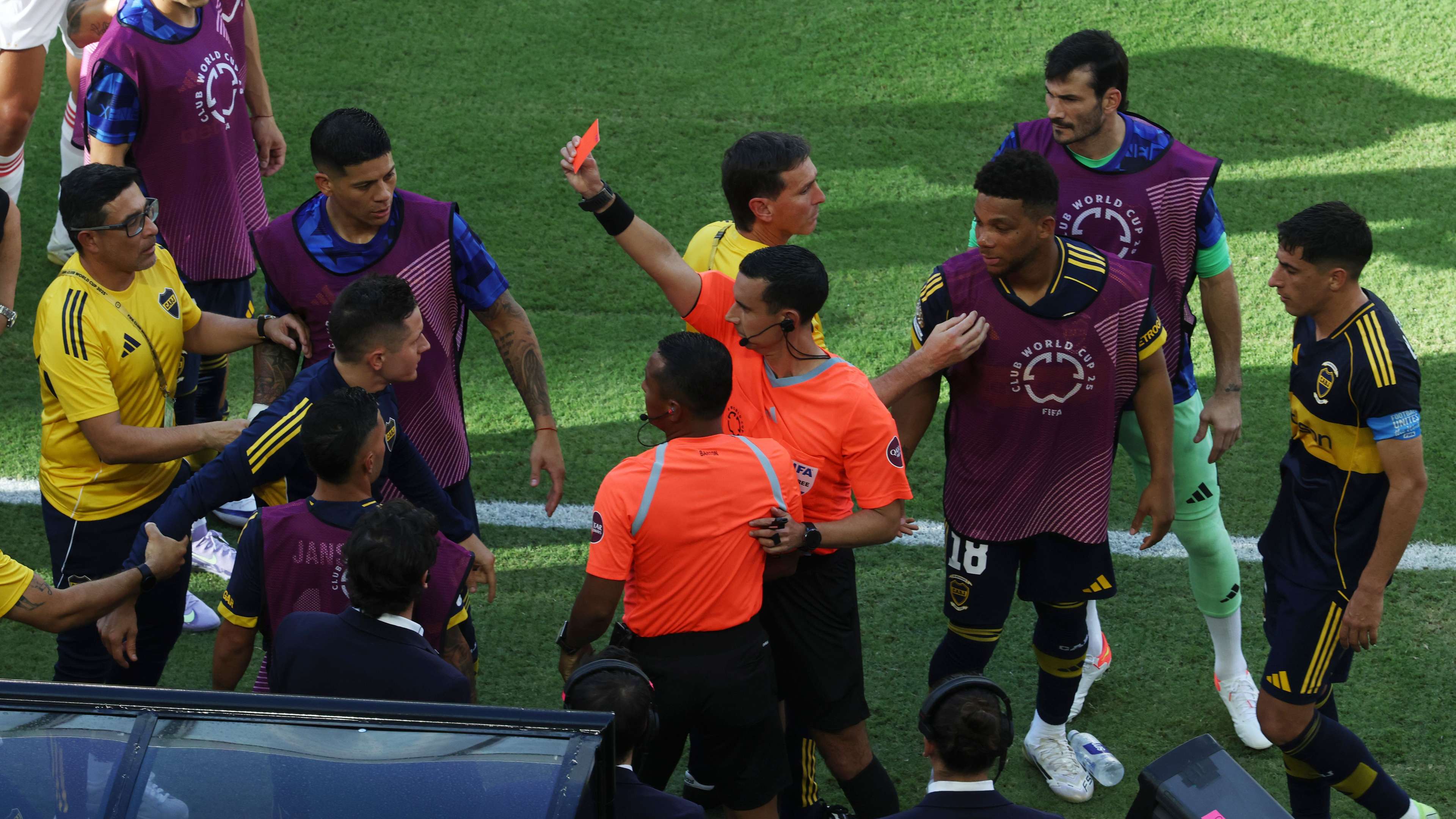 📽️ | Ex-Man Utd star shown red after tussle with security guard at CWC  