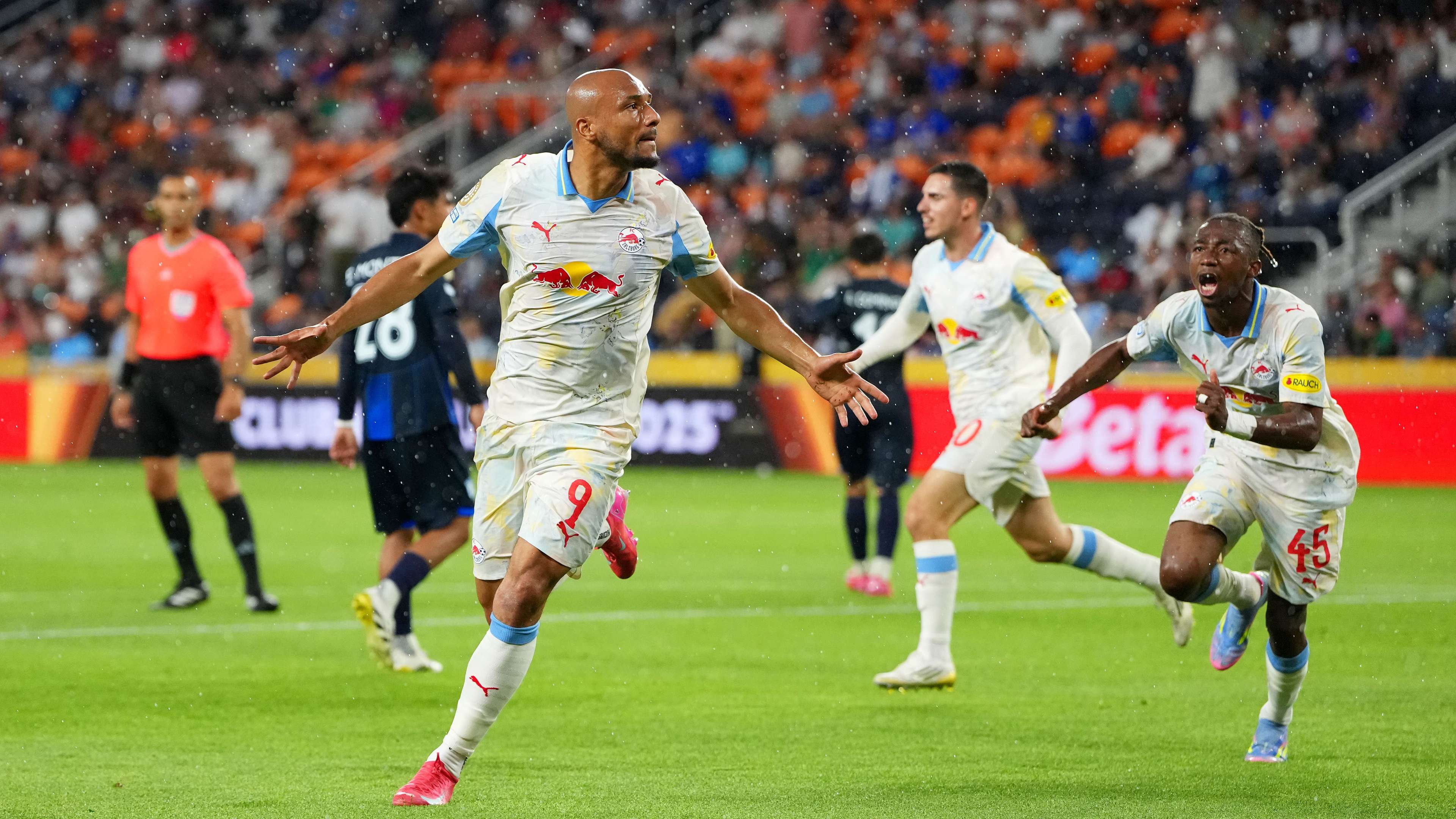 Pachuca fall 2-1 to Salzburg in CWC debut, face Madrid next  