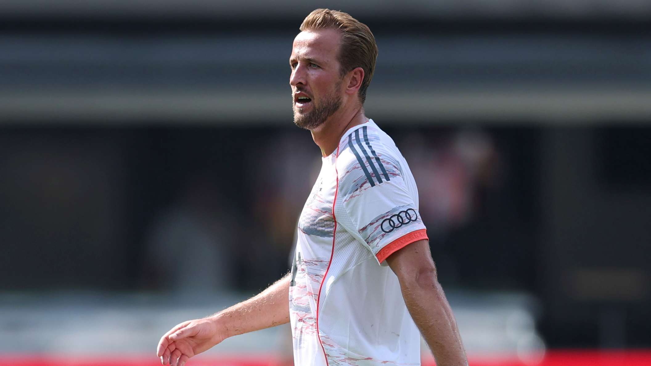 Kane backed to stay at Bayern until he's 37 and resist Spurs return  