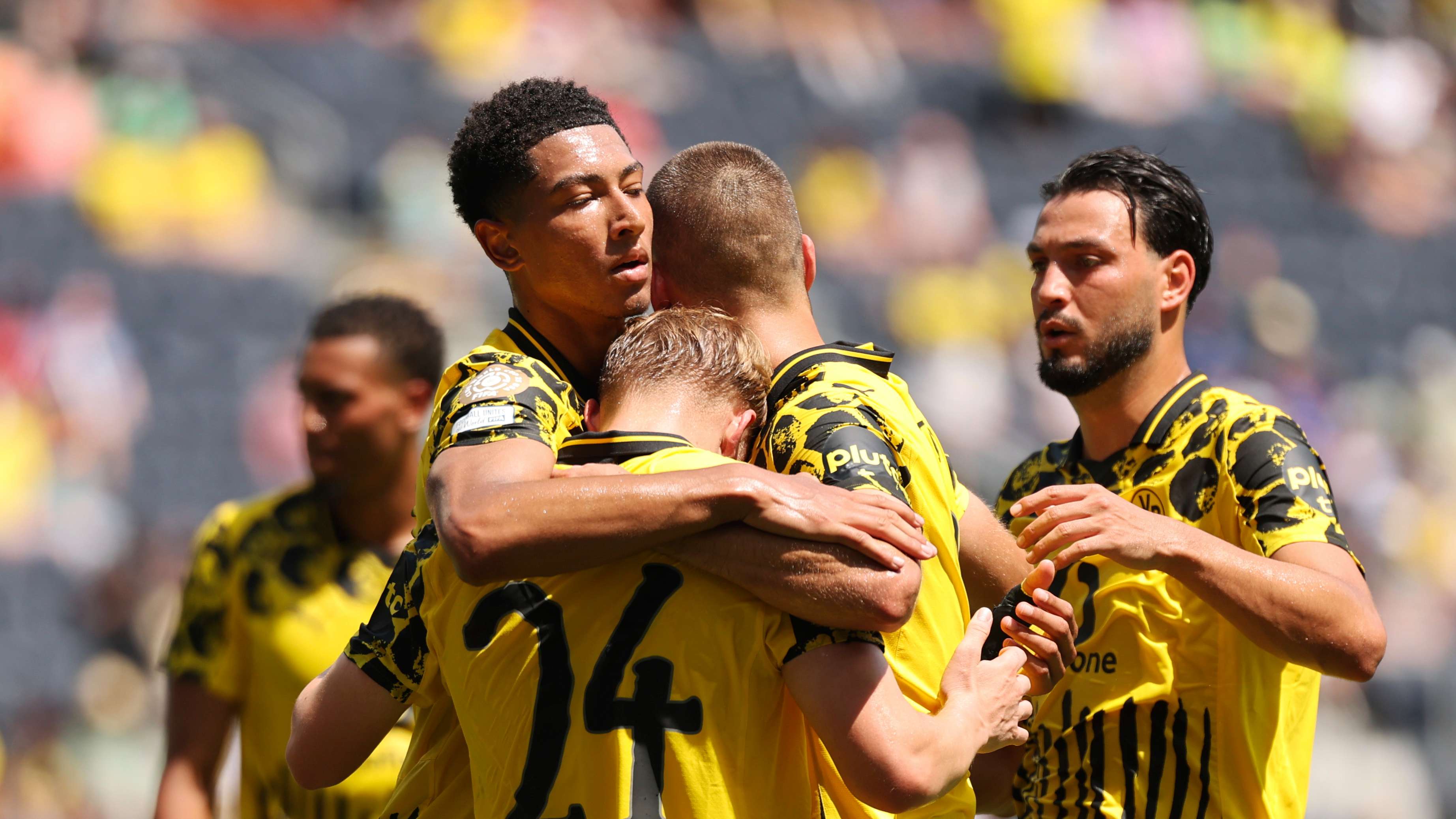 Reyna earns first CWC minutes as BVB down Ulsan, win Group F  