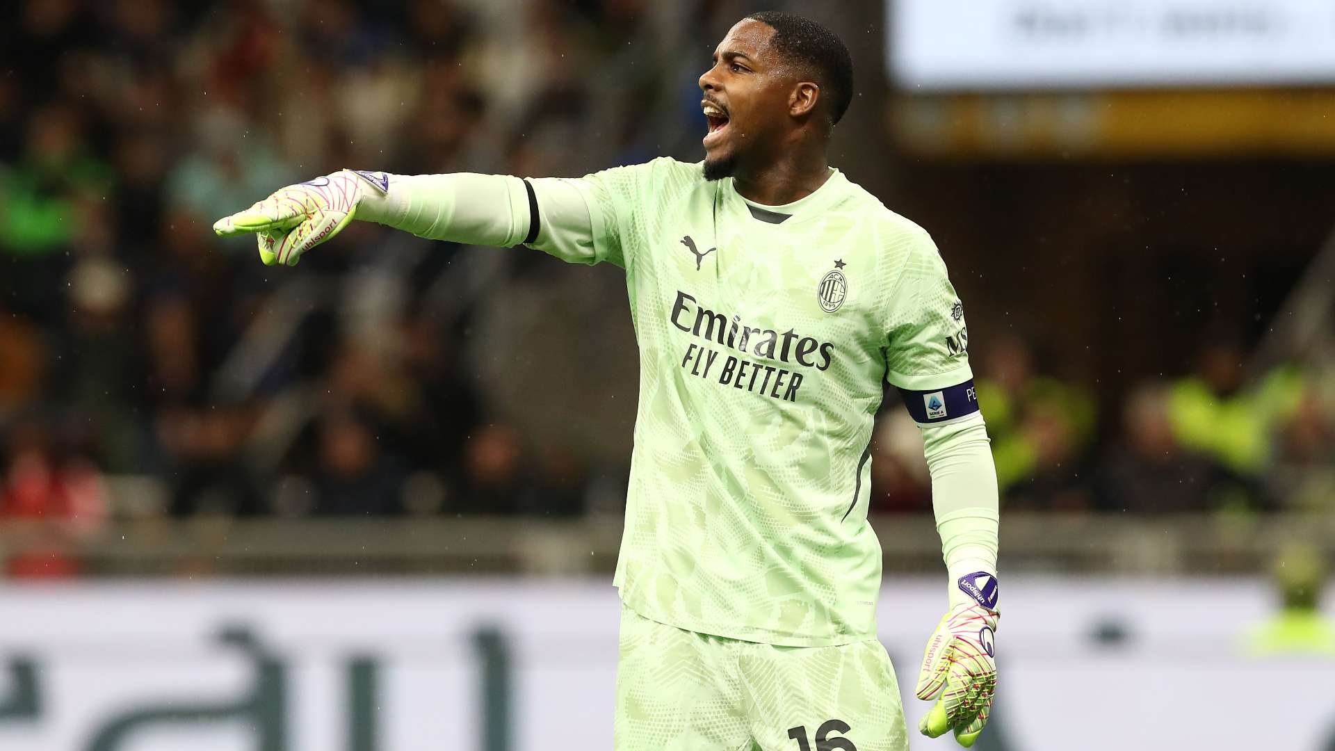 Milan identify new goalkeeper as Maignan pushes for Chelsea move  
