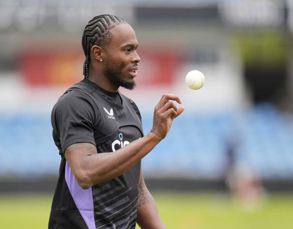 Archer included in England squad for second Test  