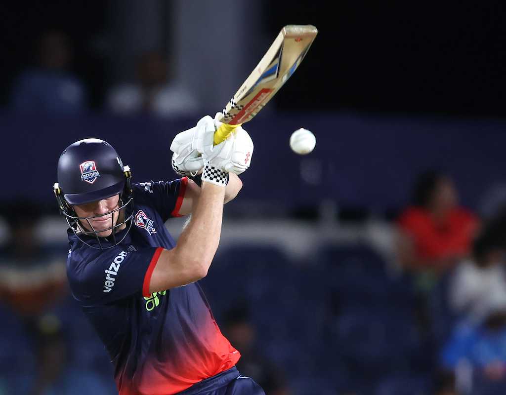 Owen, Gous blitz lifts Washington Freedom to fourth straight win  