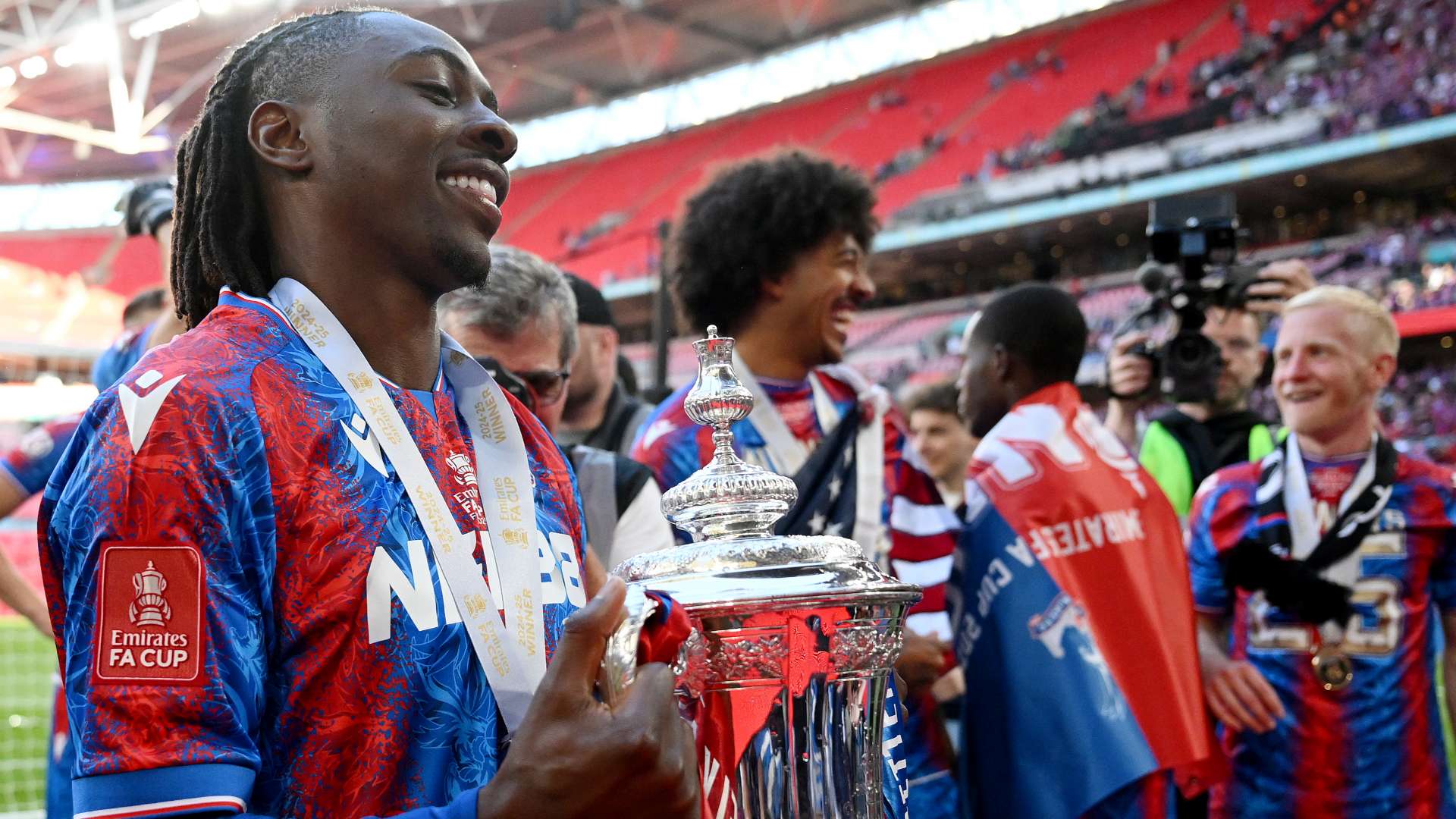 'Oh sh*t!' - What Textor thought watching Palace lift FA Cup   'Oh sh*t!' - What Textor thought watching Palace lift FA Cup