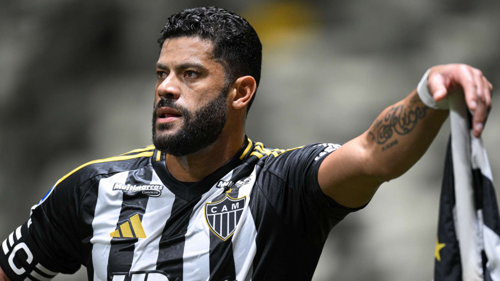 📽️ | Hulk can still smash! Ex-Brazil star scores TWO free-kicks  