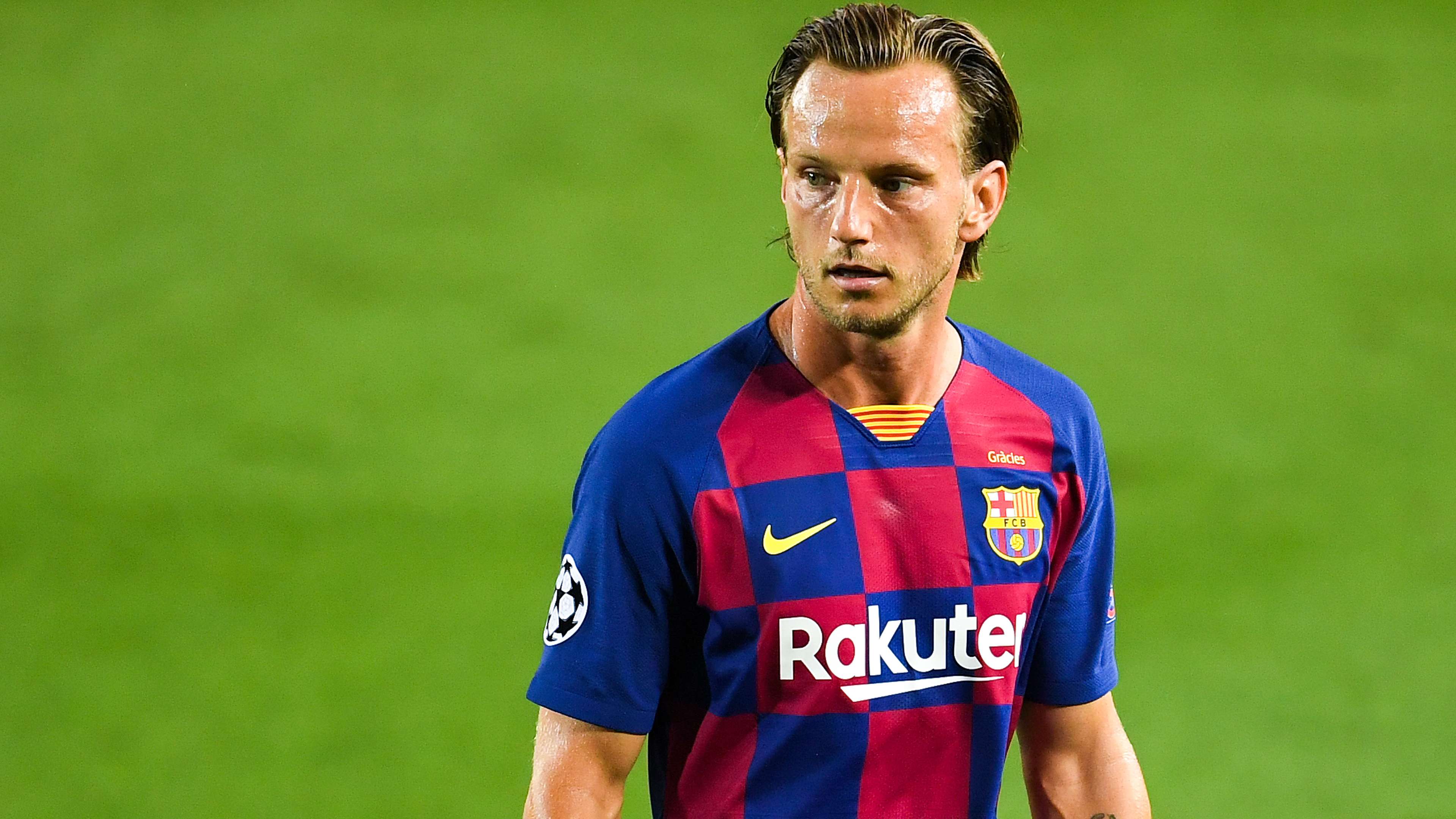 Ex-Barcelona star pens emotional love letter as he confirms retirement  