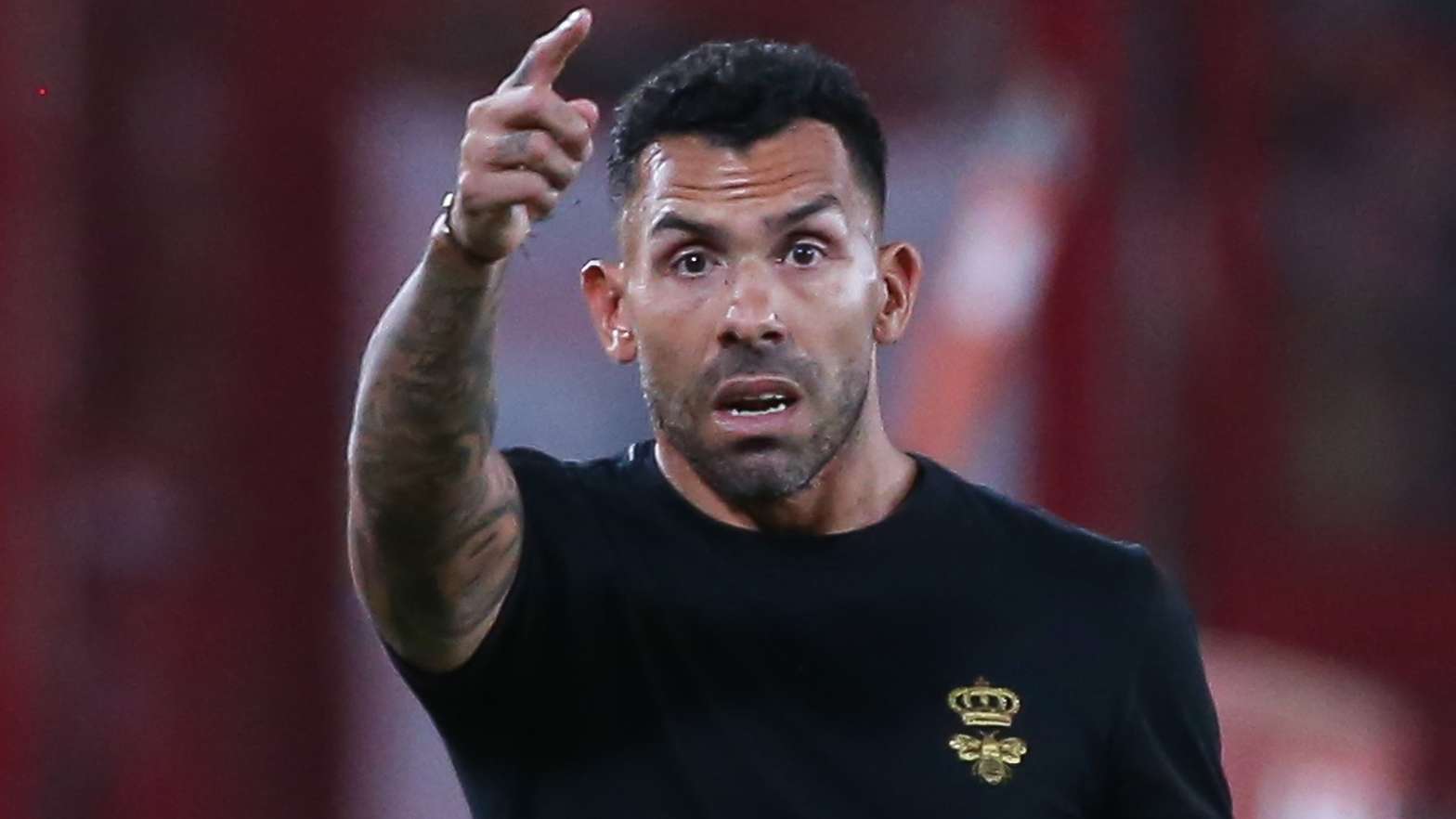 Ex-Man Utd & City star Tevez takes on HUGE new coaching challenge  