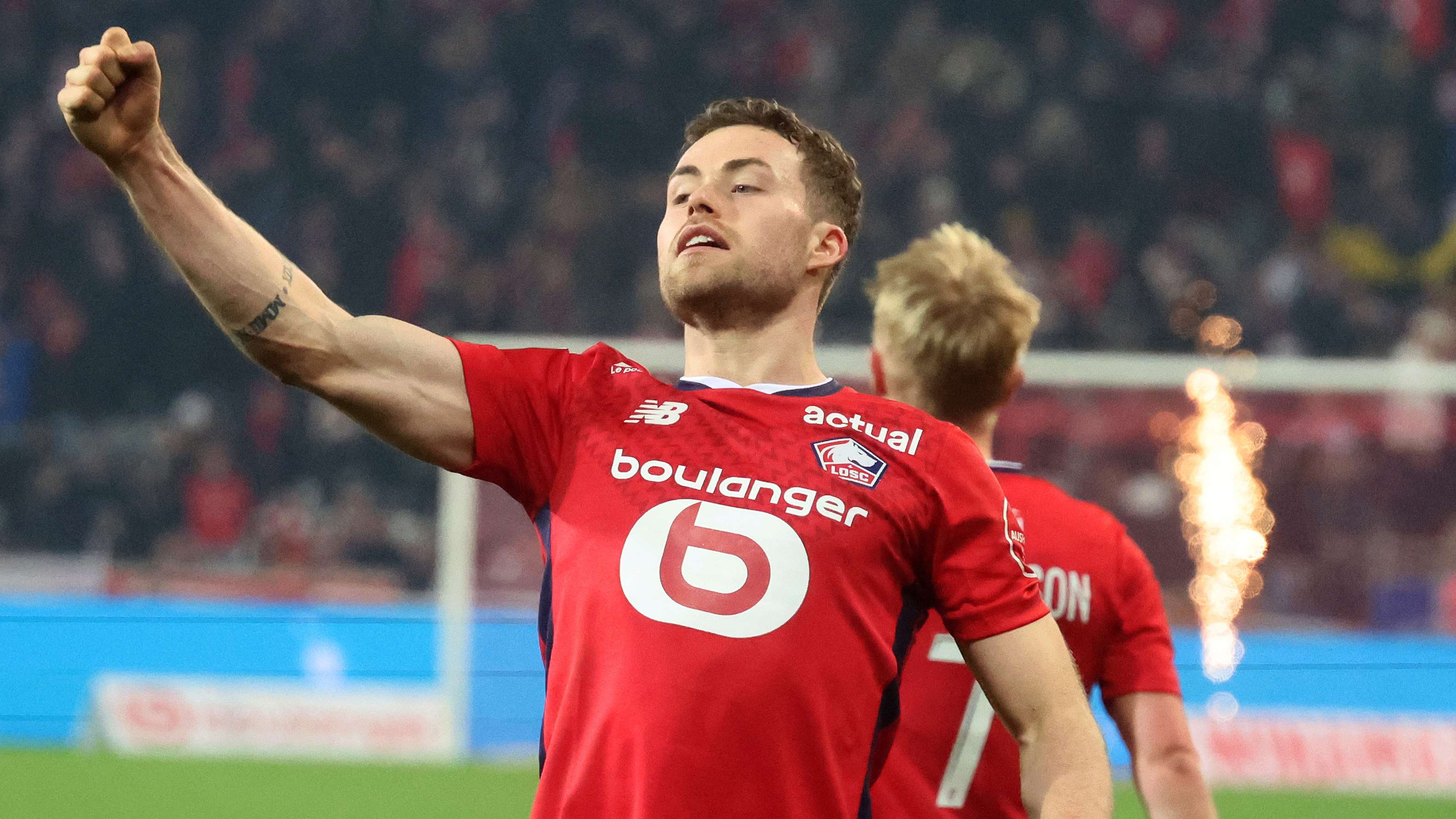 Lille defender chasing Premier League move as Leeds eye deal  