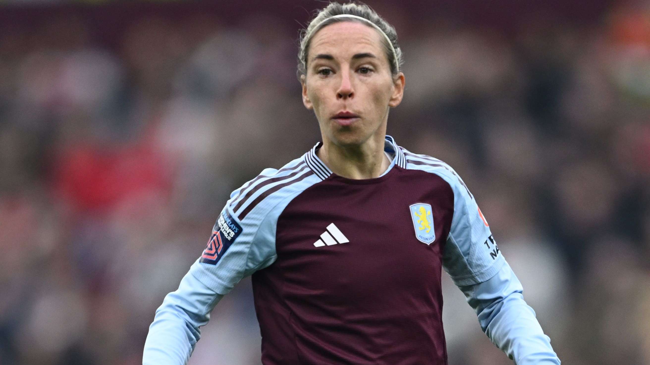 Newcastle strengthen WSL promotion bid with Nobbs signing  