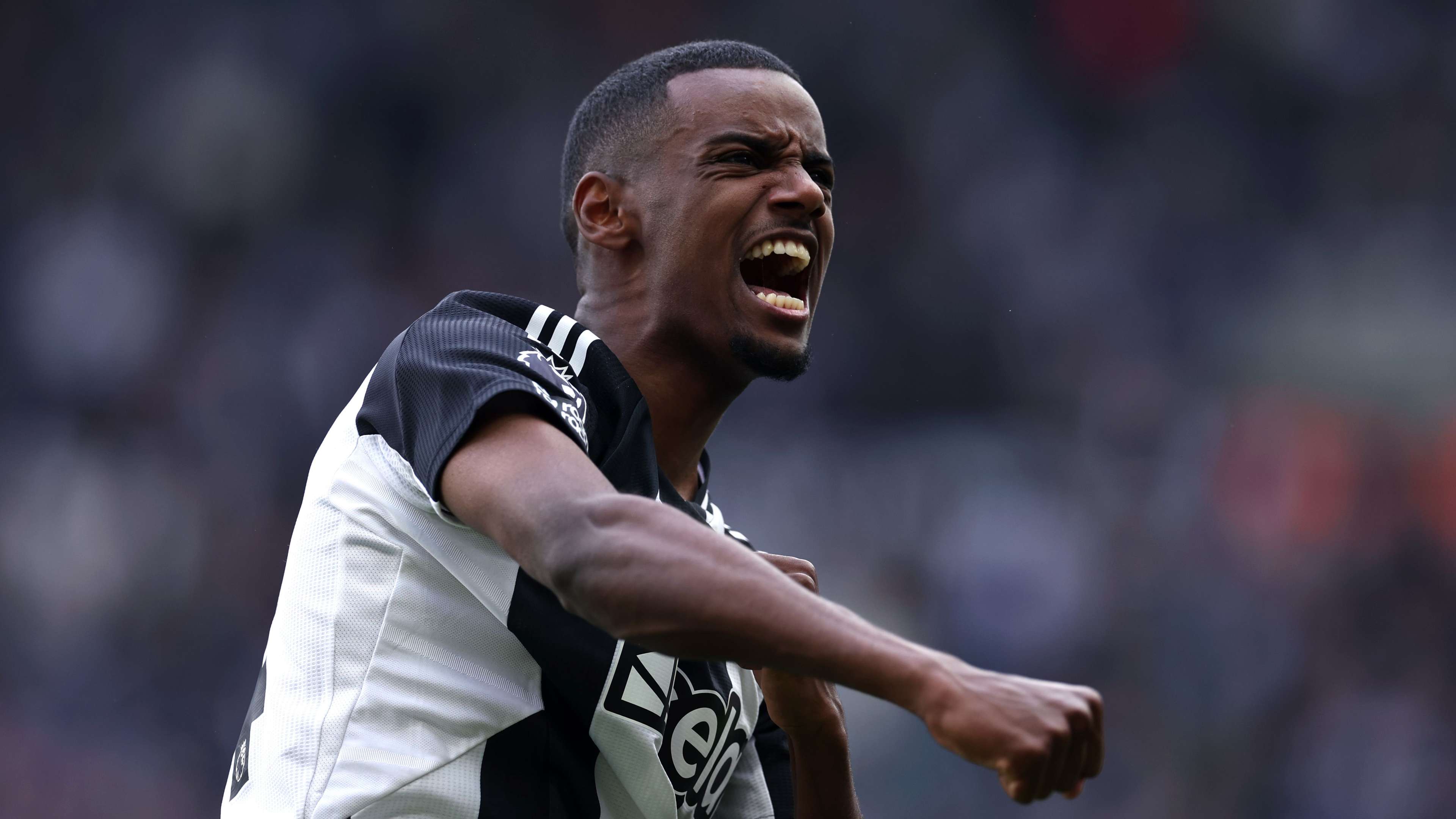 Liverpool approach Newcastle over £120m Isak deal  