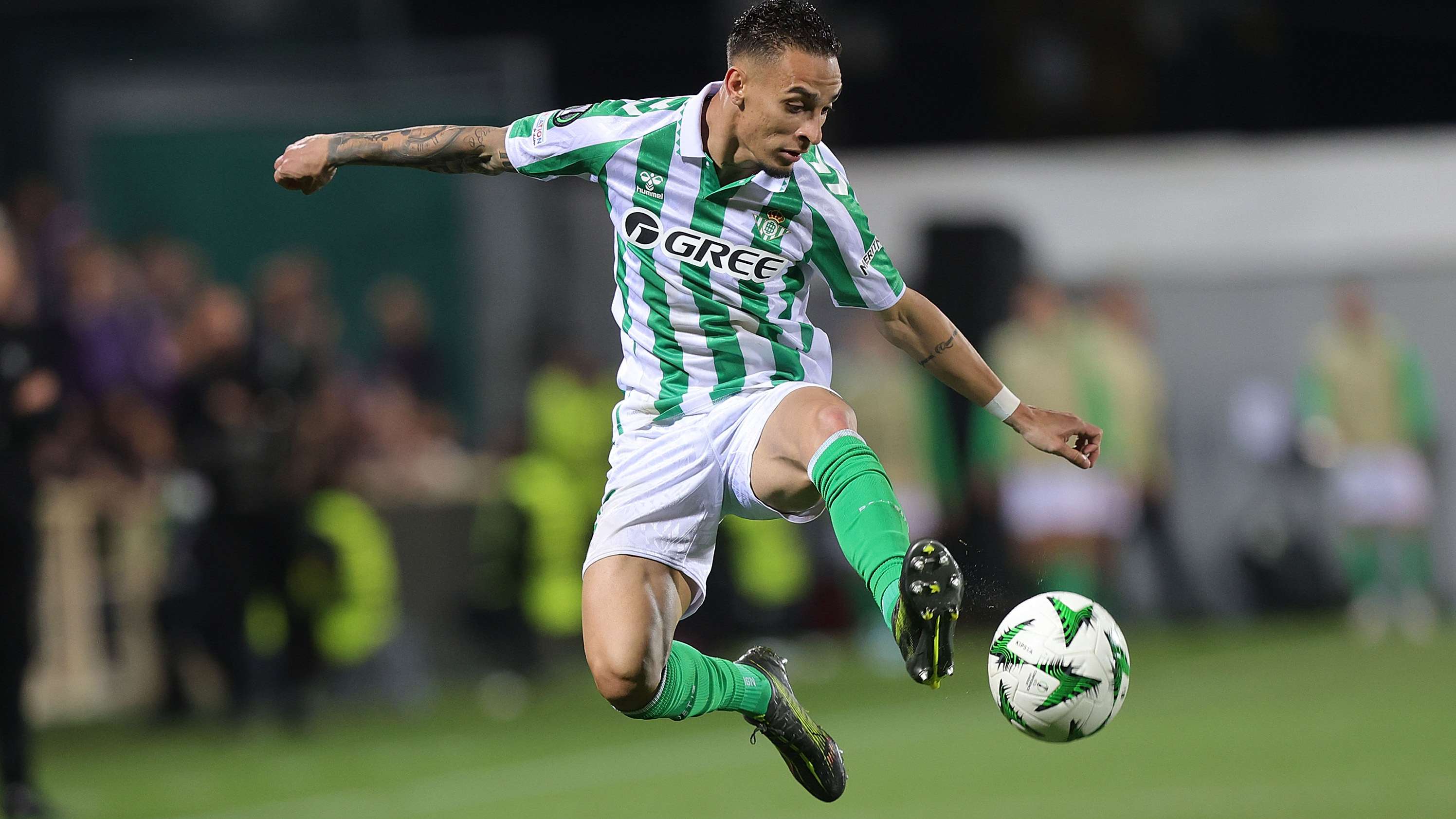 Ronaldo's Al-Nassr make bid for Man Utd outcast Antony  