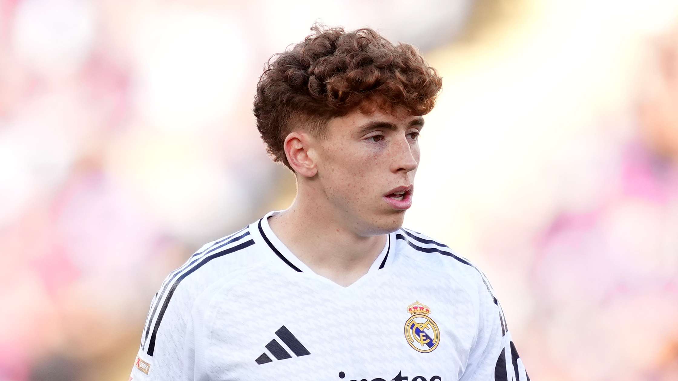 Osasuna complete deal for Real Madrid youngster Muñoz  