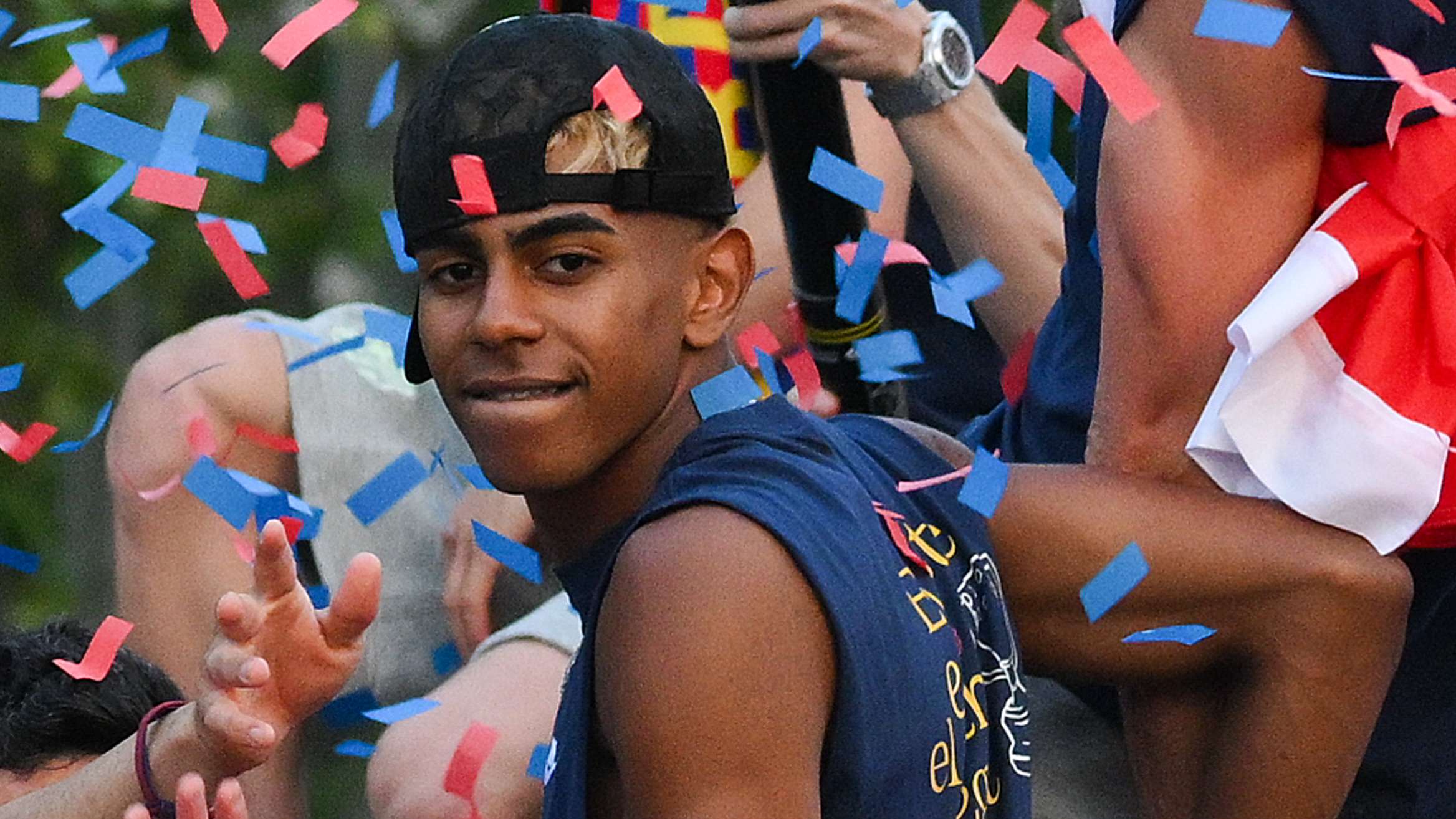 📽️ | Yamal shares 60-second clip of secretive 18th birthday party  